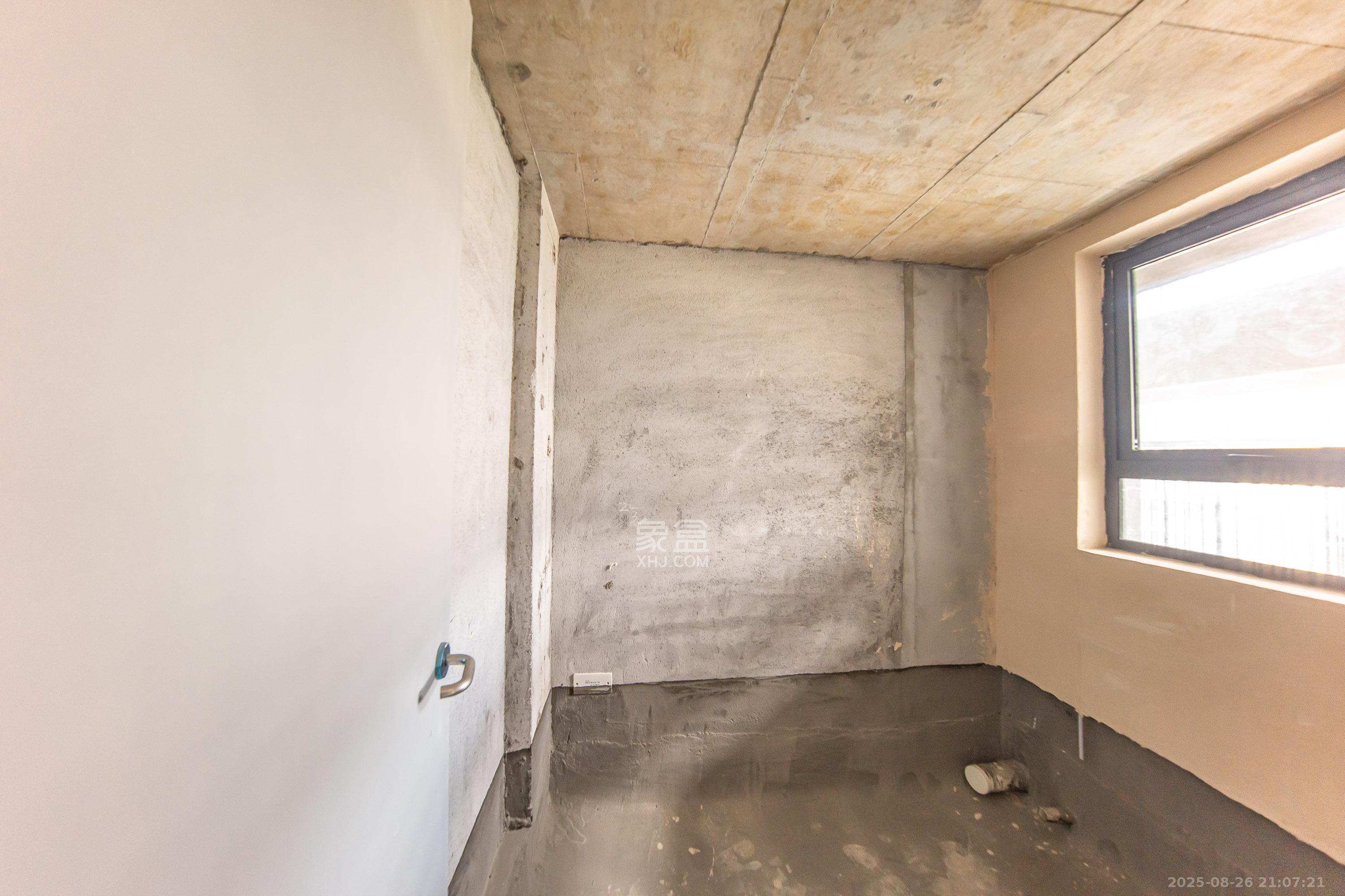 汉高学士府  3室2厅2卫    86.0万 汉高学士府  3室2厅2卫    86.0万卫生间