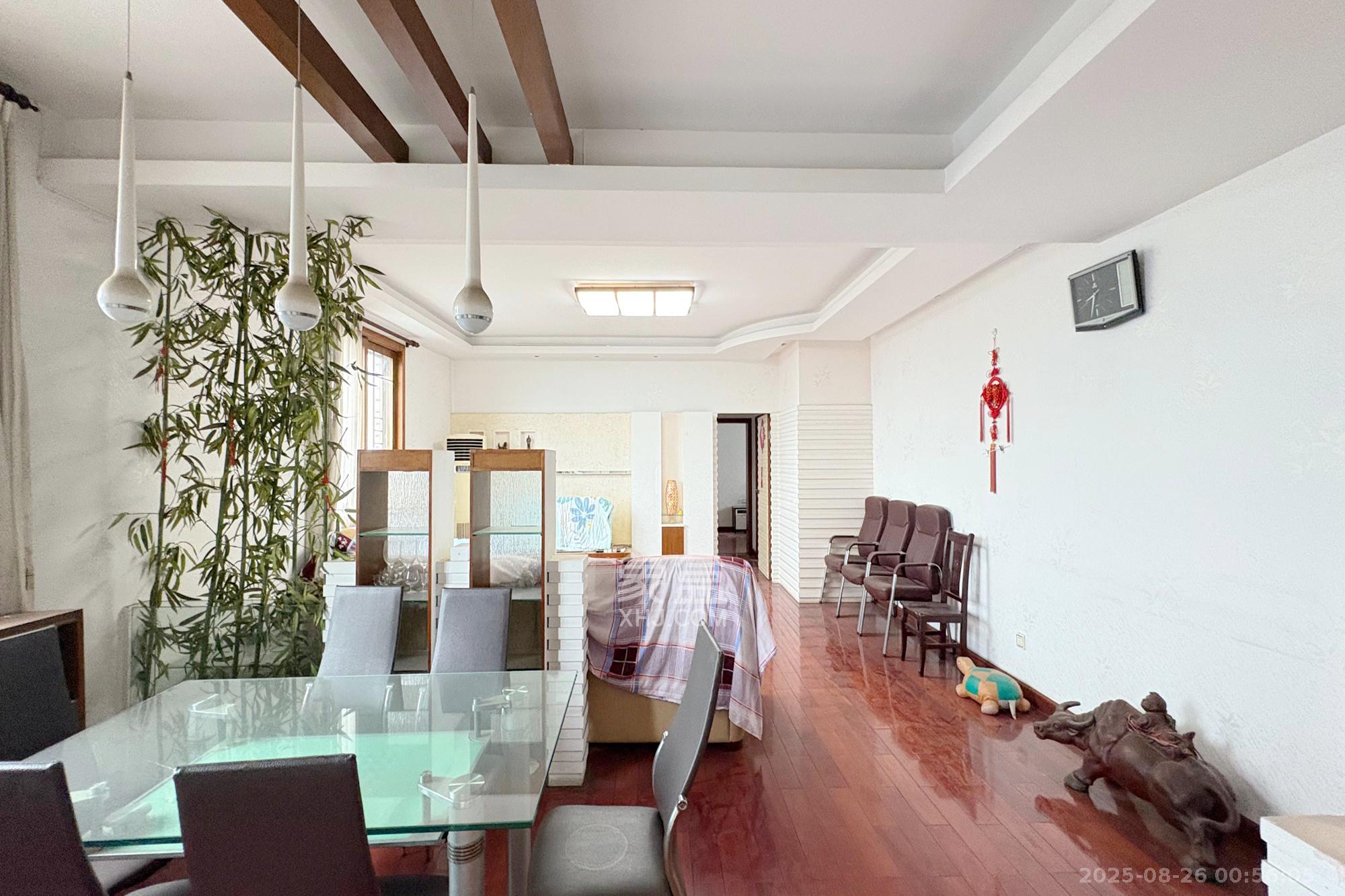 同天大酒店 3室2厅2卫 119.8万 同天大酒店 3室2厅2卫 119.8万其他