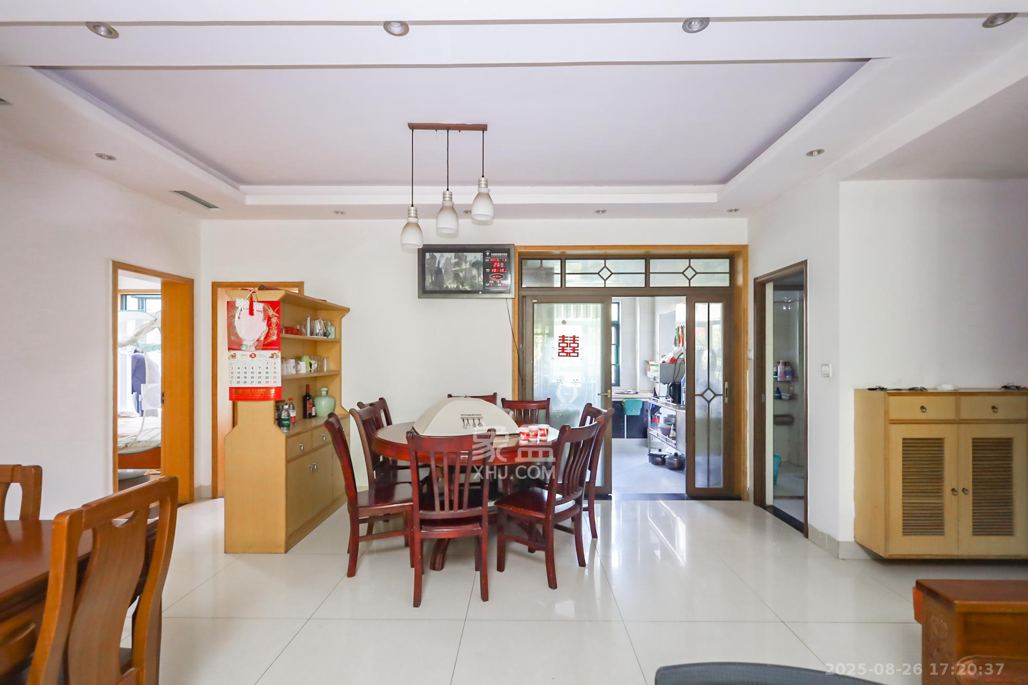 滨江金座  3室2厅2卫    160.0万 滨江金座  3室2厅2卫    160.0万其他