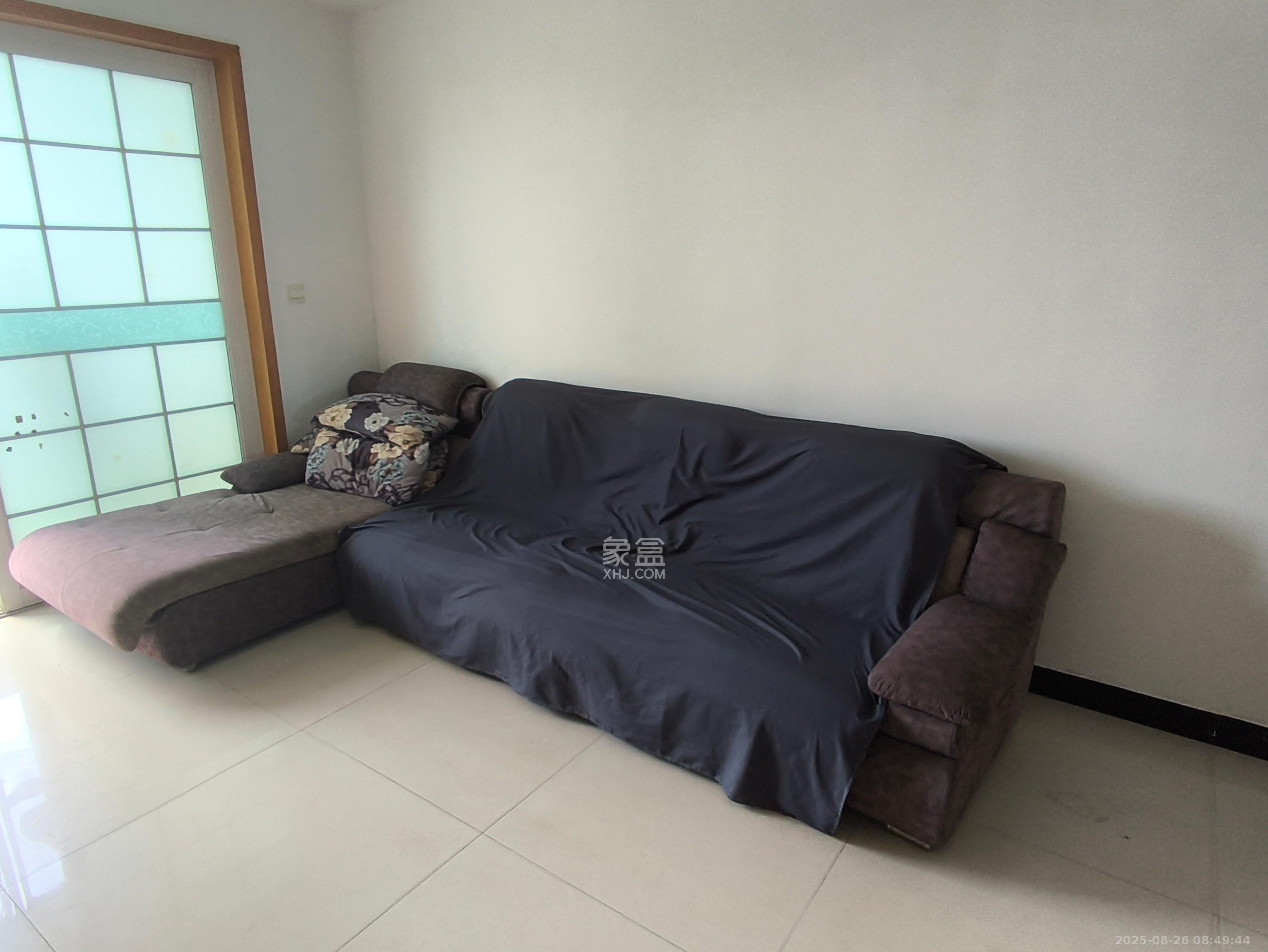 东岸锦城(东方人家) 3室2厅2卫 1000.0元/月 东岸锦城(东方人家) 3室2厅2卫 1000.0元/月室内图