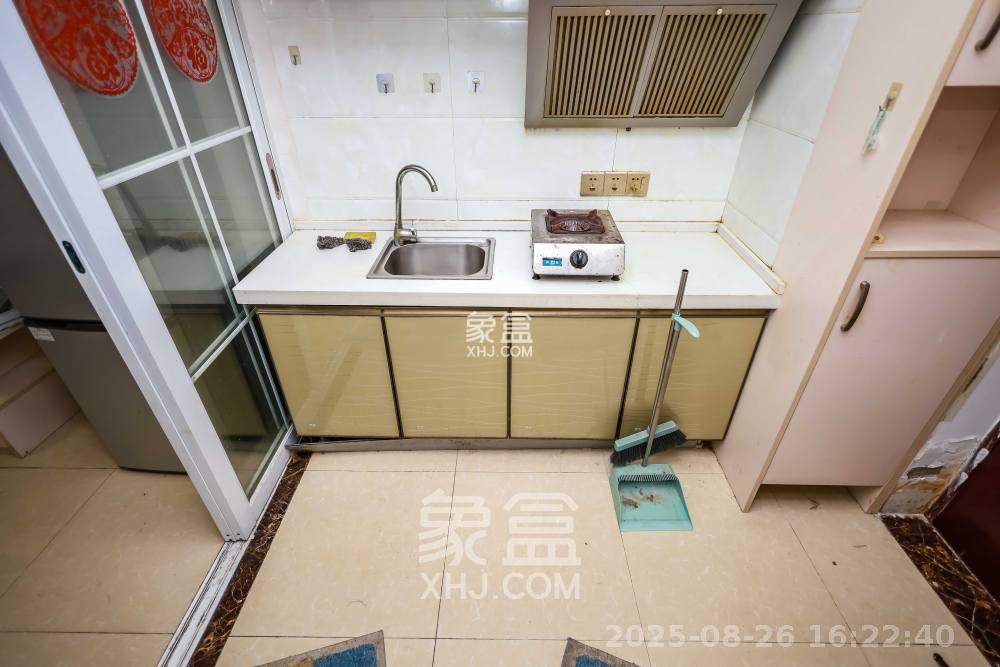 永林小时代  1室1厅1卫    1300.0元/月室内图