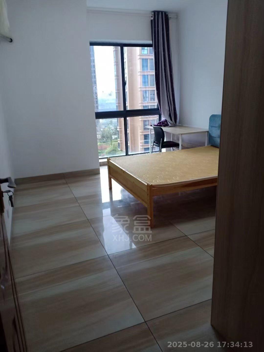 学府华庭 2室1厅1卫 1500.00元/月 学府华庭 2室1厅1卫 1500.00元/月室内图