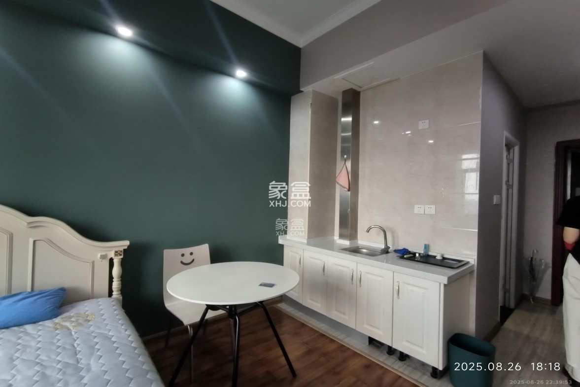 兆坤星悦荟  1室1厅1卫    1000.0元/月 兆坤星悦荟  1室1厅1卫    1000.0元/月室内图