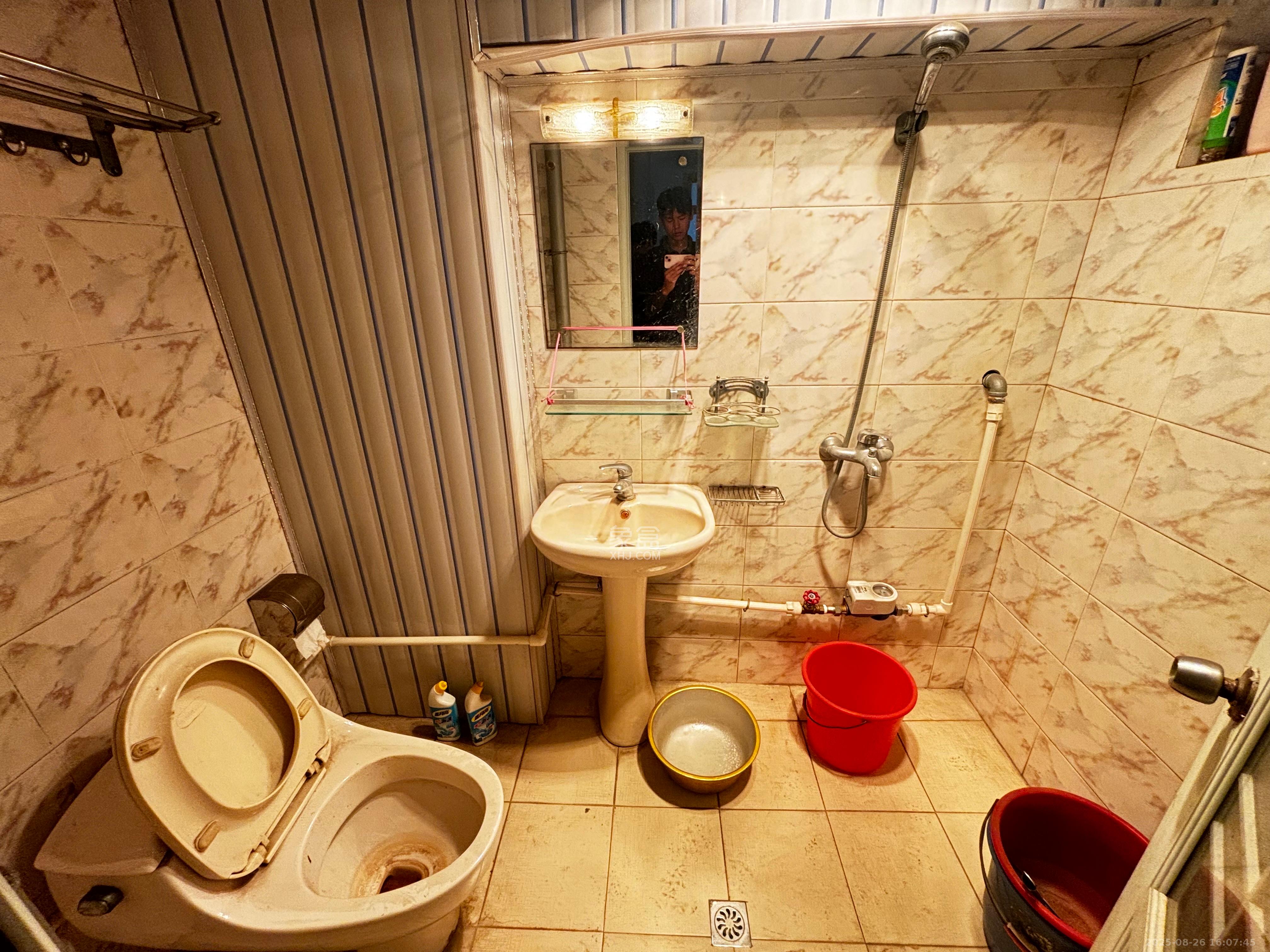 中国铝业单位宿舍 1室0厅0卫 1800.0元/月 中国铝业单位宿舍 1室0厅0卫 1800.0元/月室内图