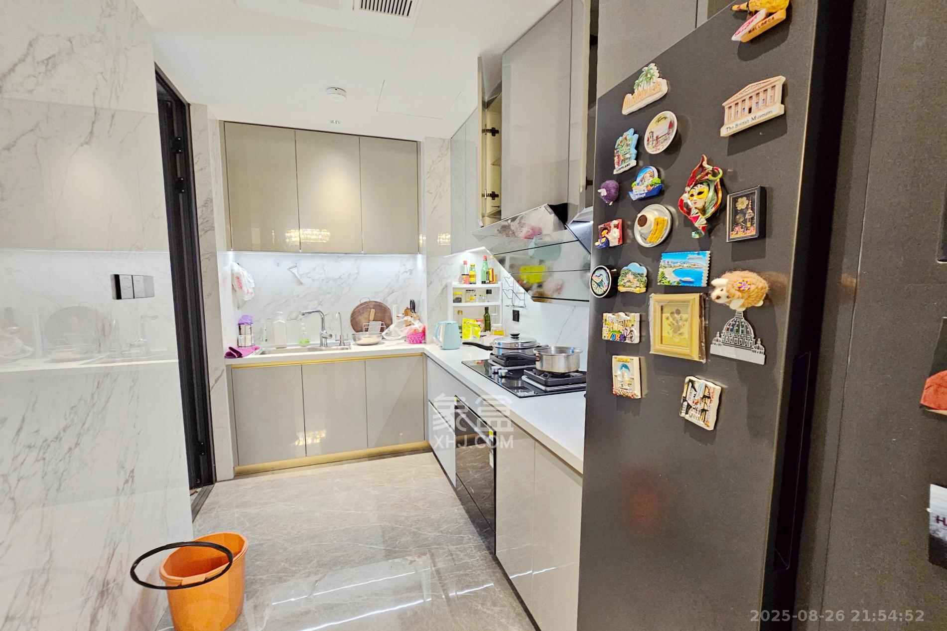 运达滨河广场  3室1厅1卫    348.0万其他