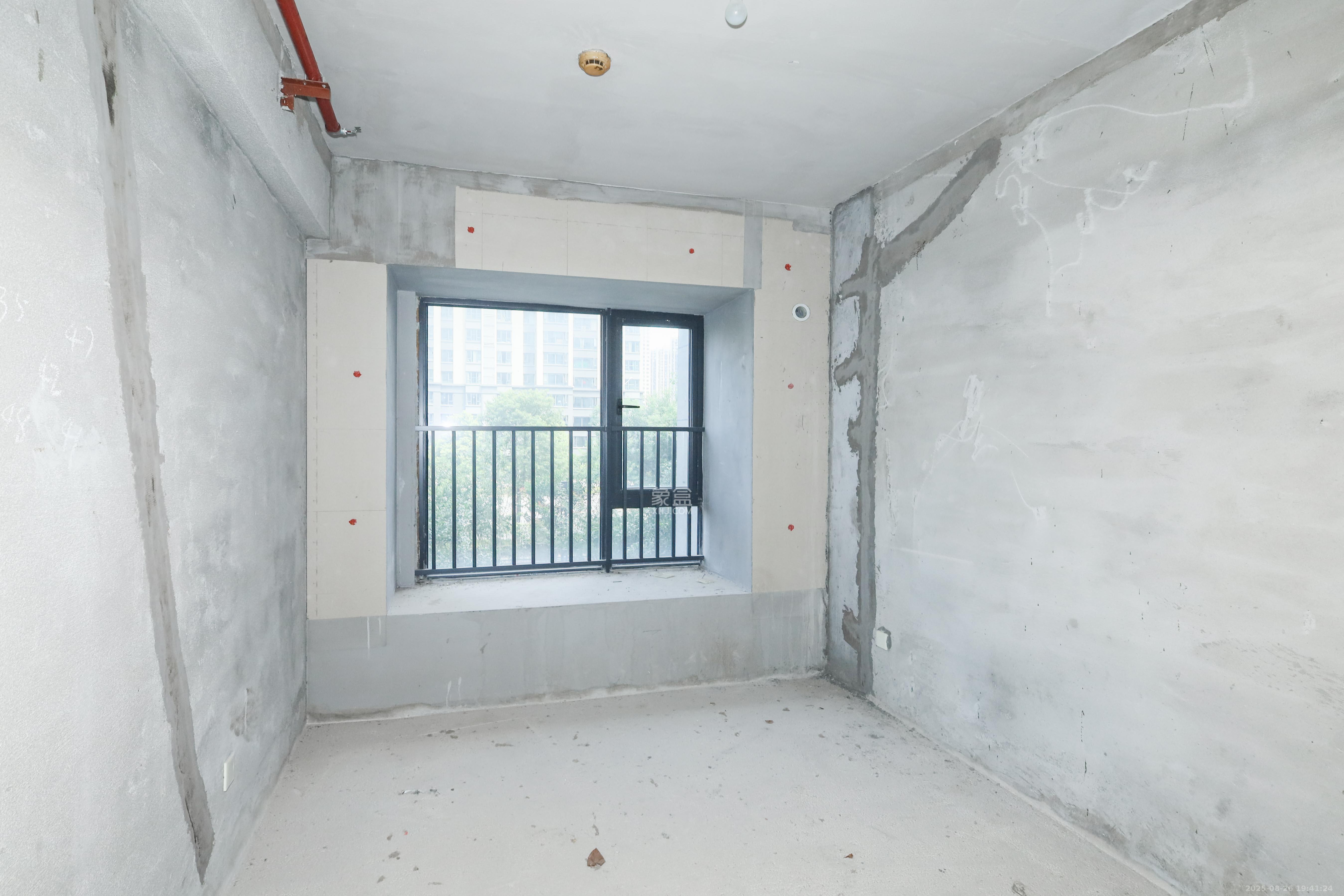 南山梅溪一方  4室2厅2卫    160.0万 南山梅溪一方  4室2厅2卫    160.0万卧室