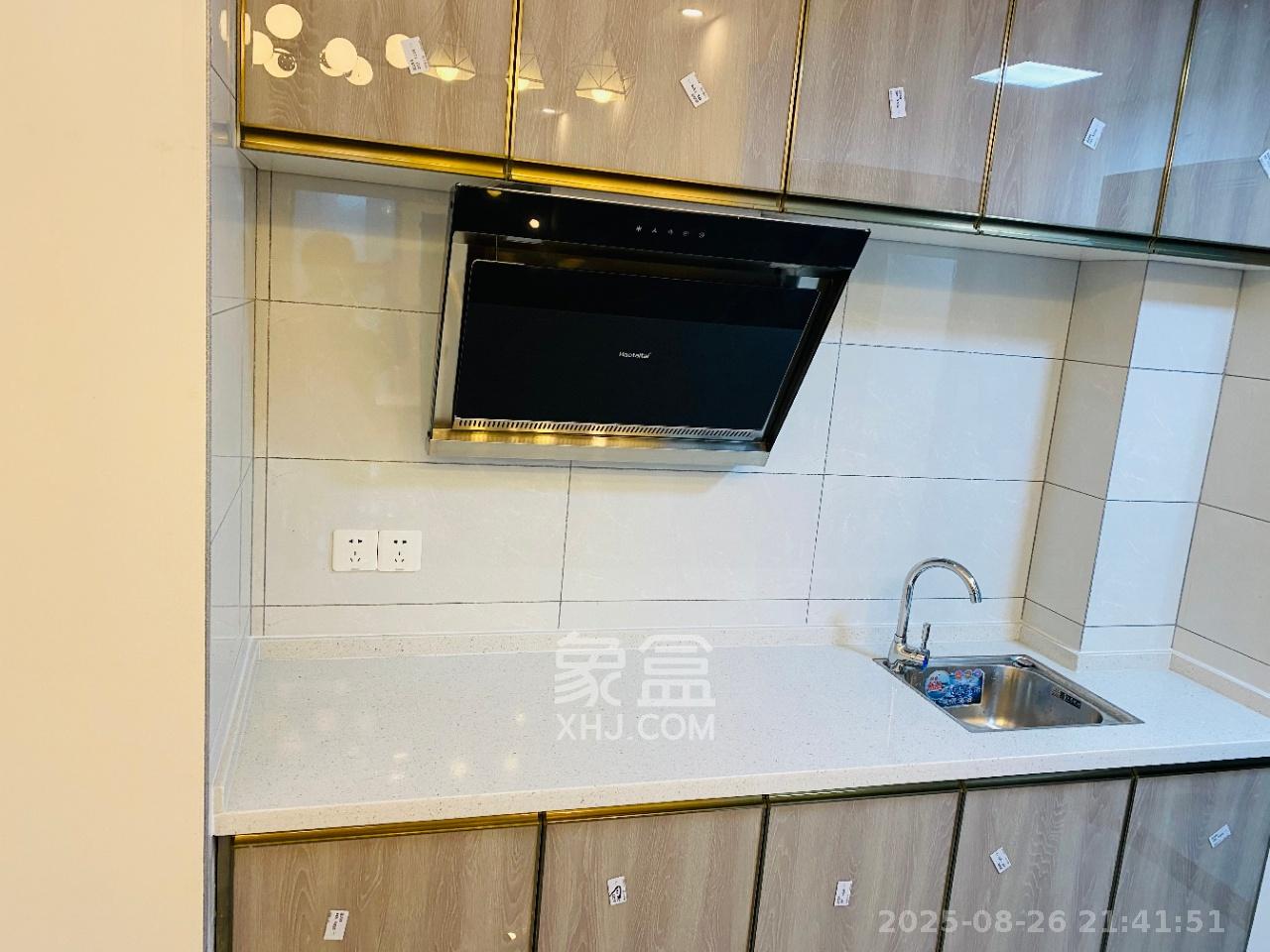 复地星光天地  1室0厅0卫    2600.0元/月室内图