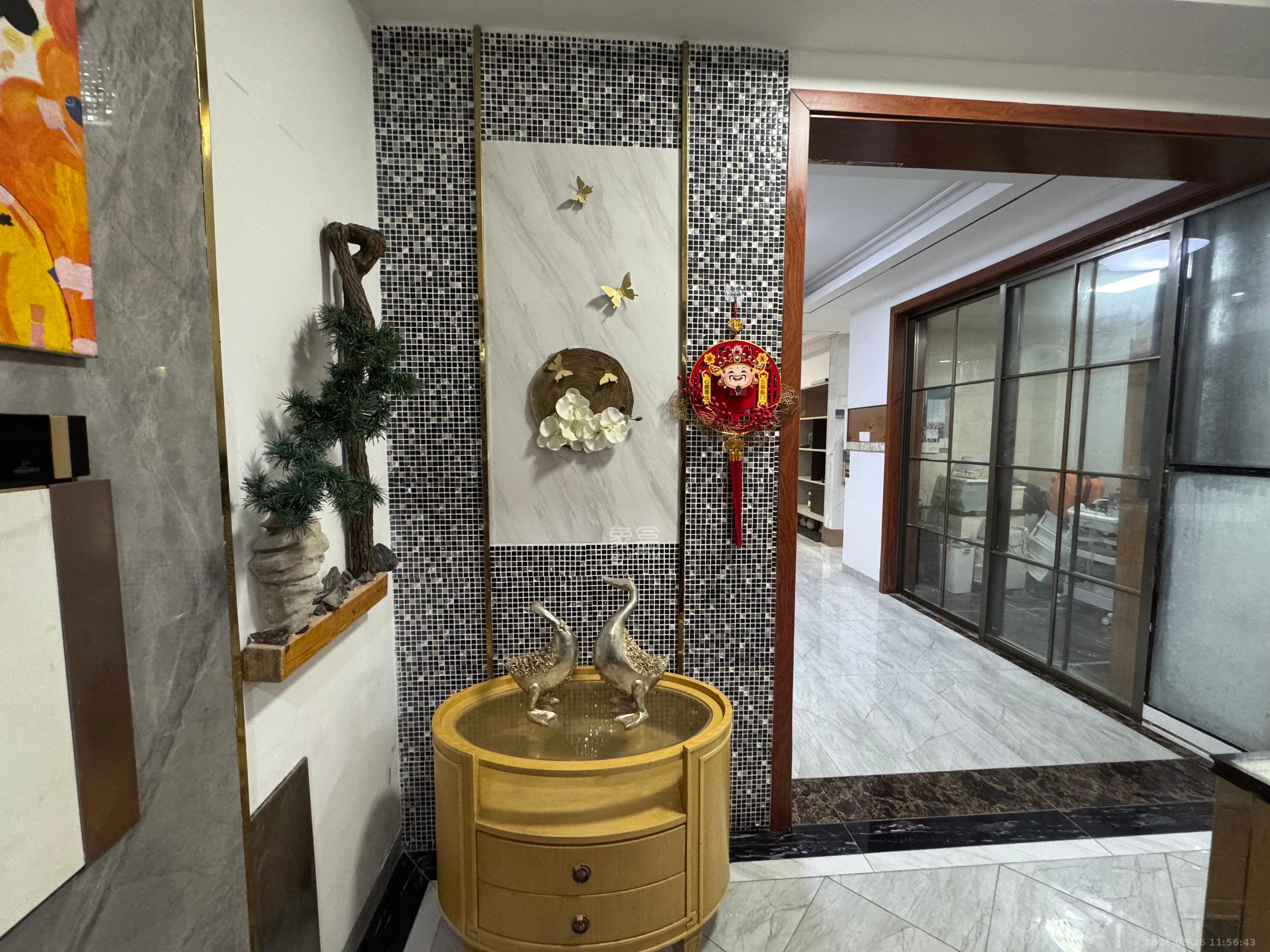 荣悦台  4室2厅1卫   4100.00元/月室内图