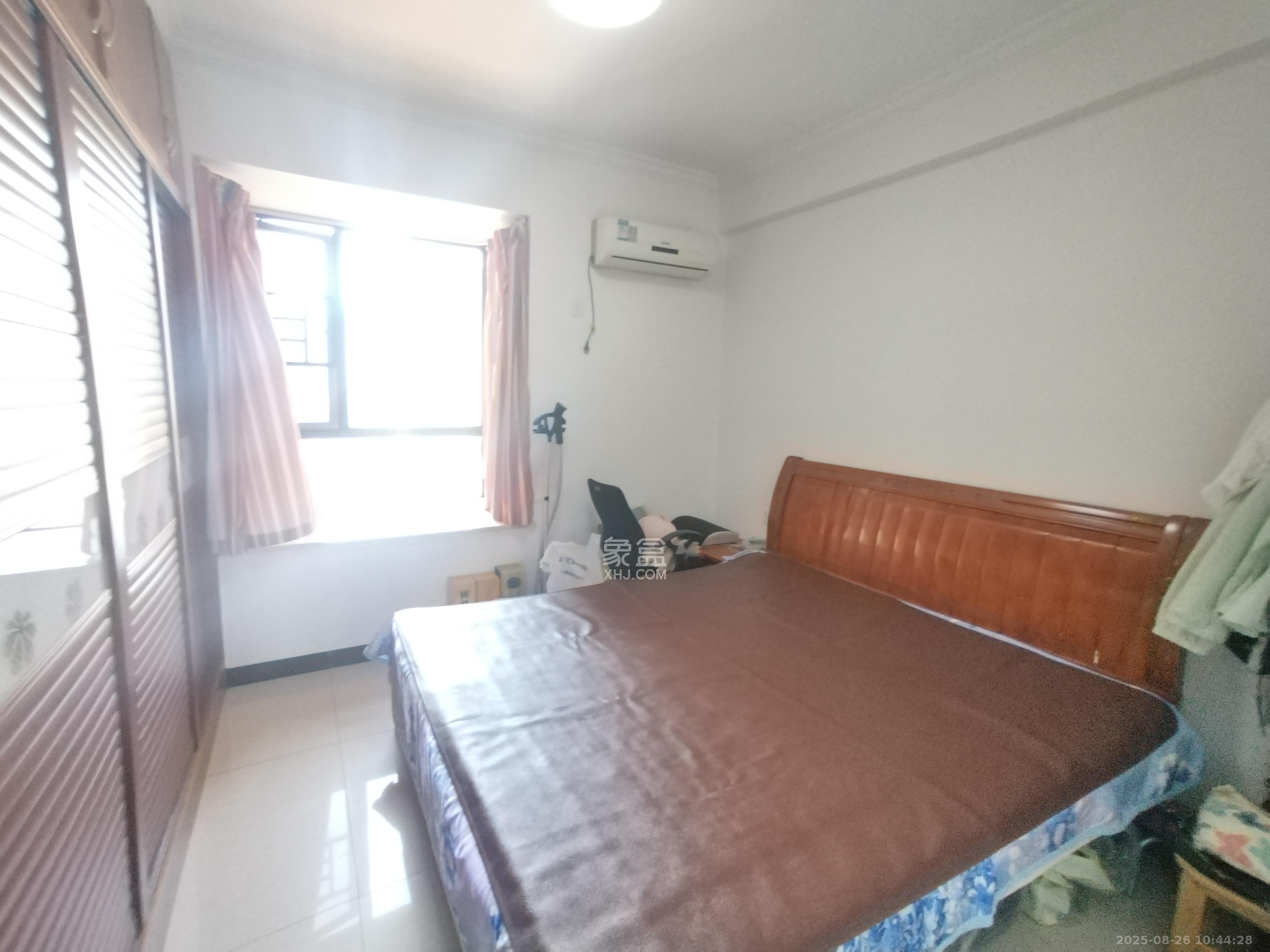 茶山馨苑 3室2厅2卫 3000.0元/月 茶山馨苑 3室2厅2卫 3000.0元/月室内图