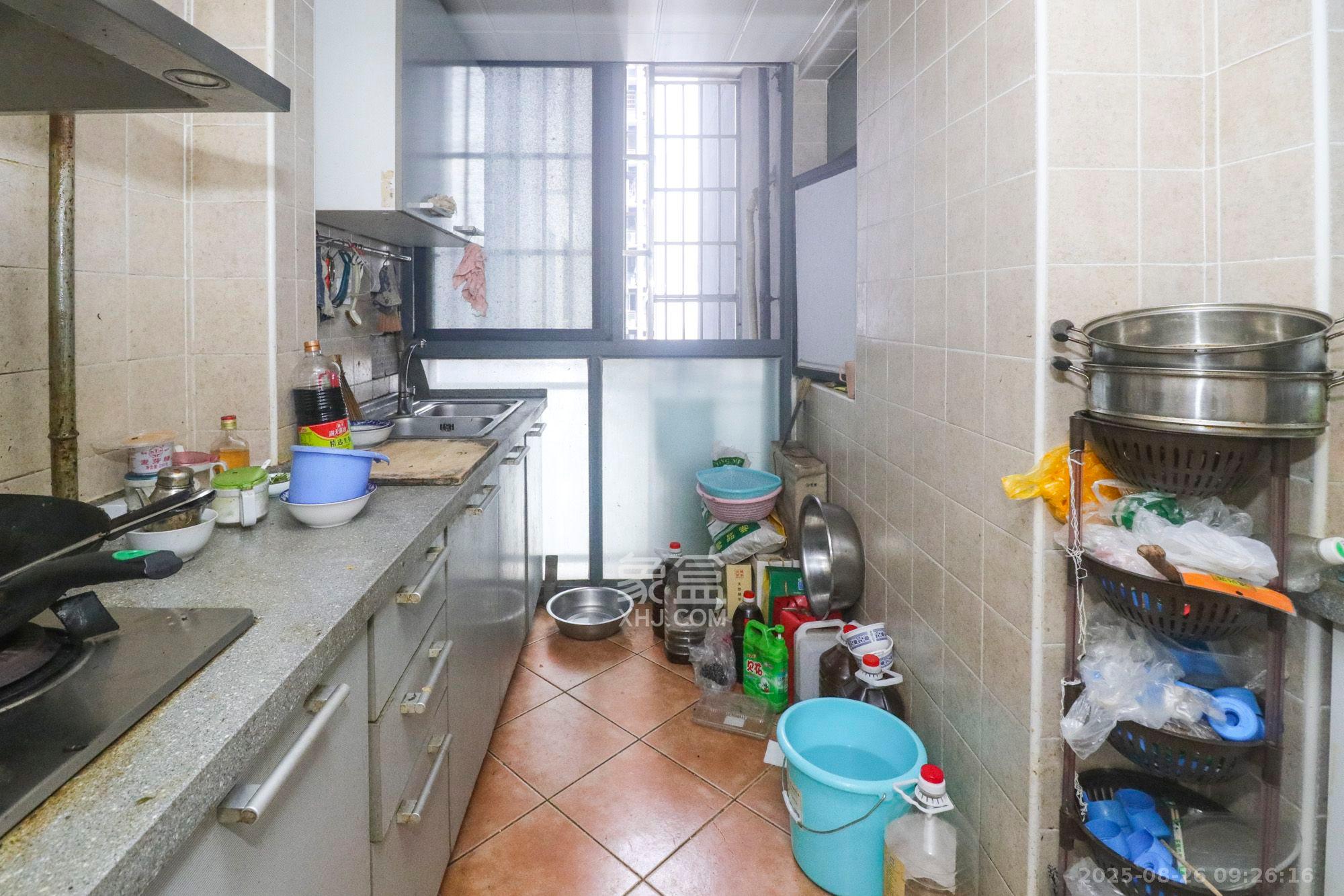 美林银谷  3室2厅2卫    3000.0元/月室内图