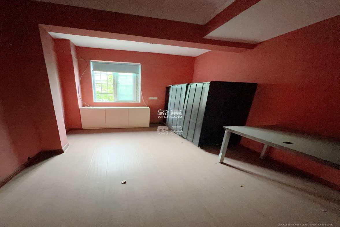 山水湾 3室2厅1卫 1500.0元/月 山水湾 3室2厅1卫 1500.0元/月室内图