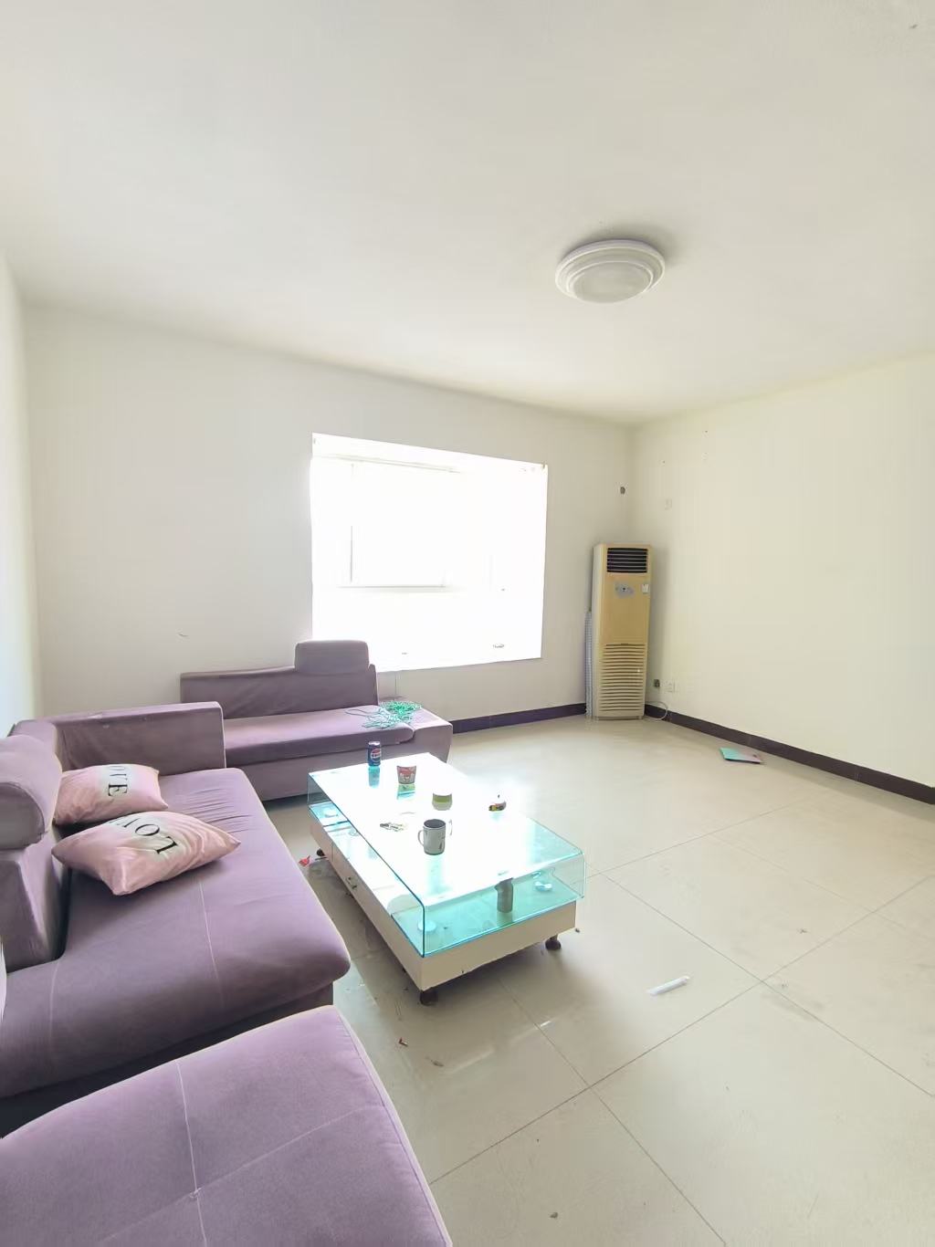 景瑞花园  3室1厅1卫    3000.0元/月 景瑞花园  3室1厅1卫    3000.0元/月室内图