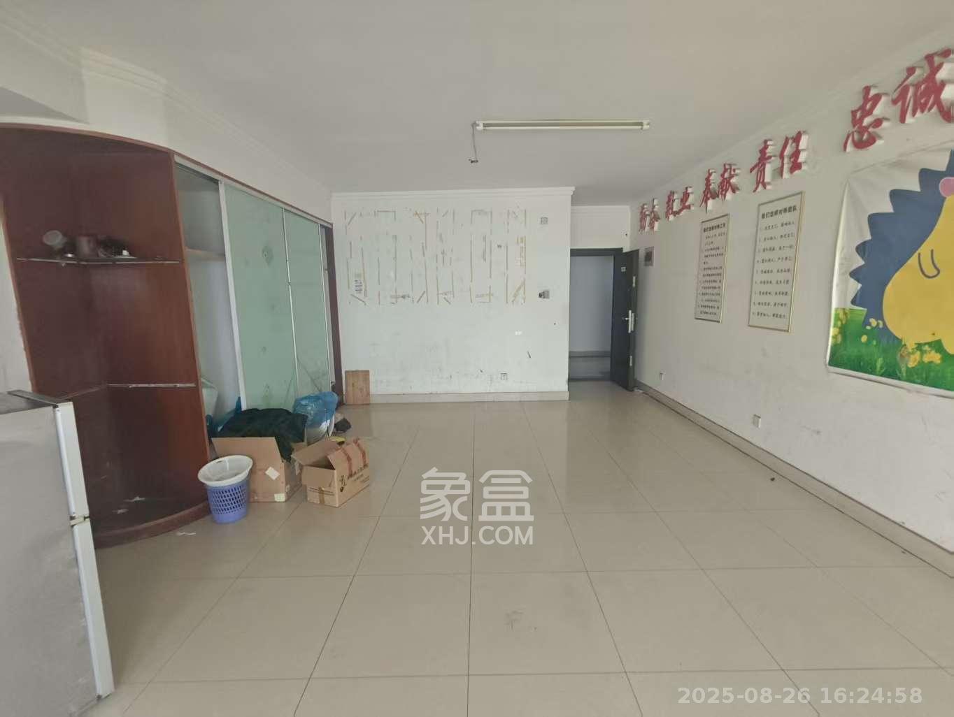 东一国际  1室1厅1卫   1600.00元/月