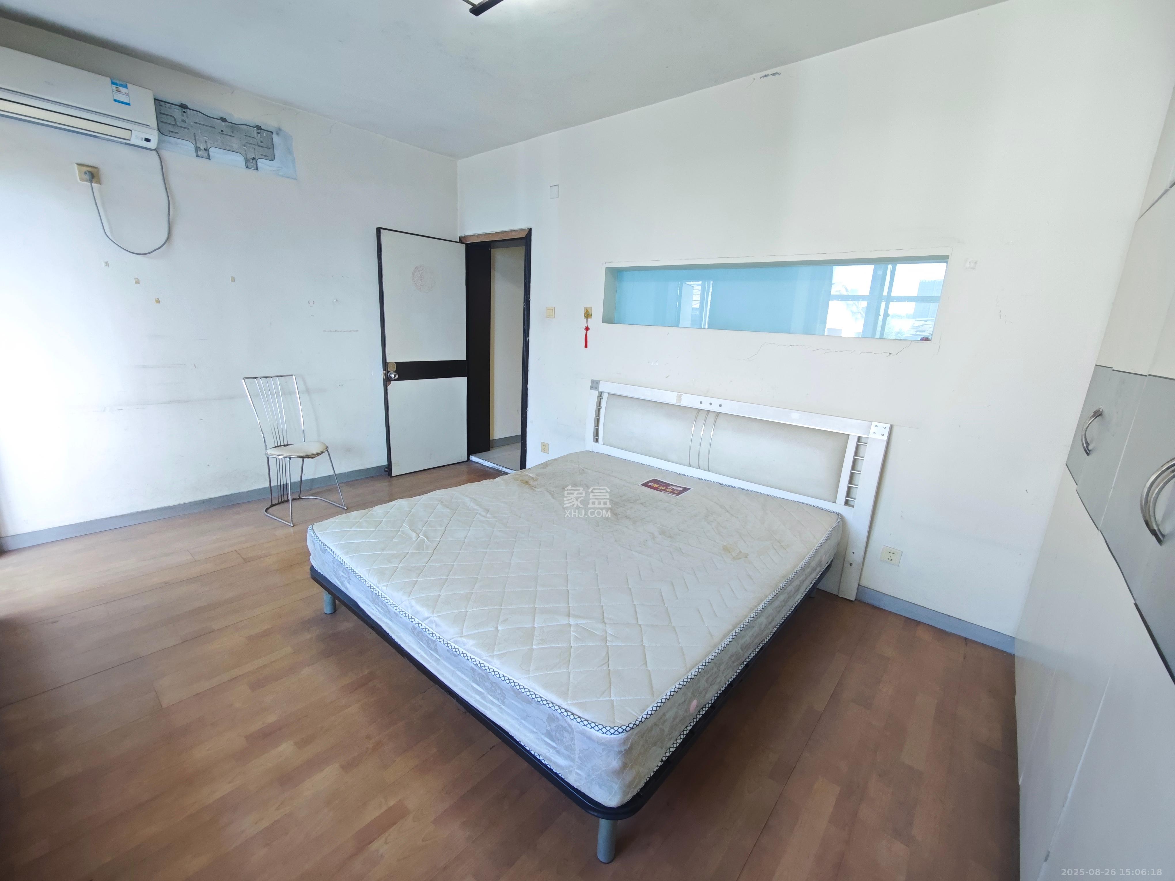 建湘新村  3室2厅1卫   1250.00元/月室内图