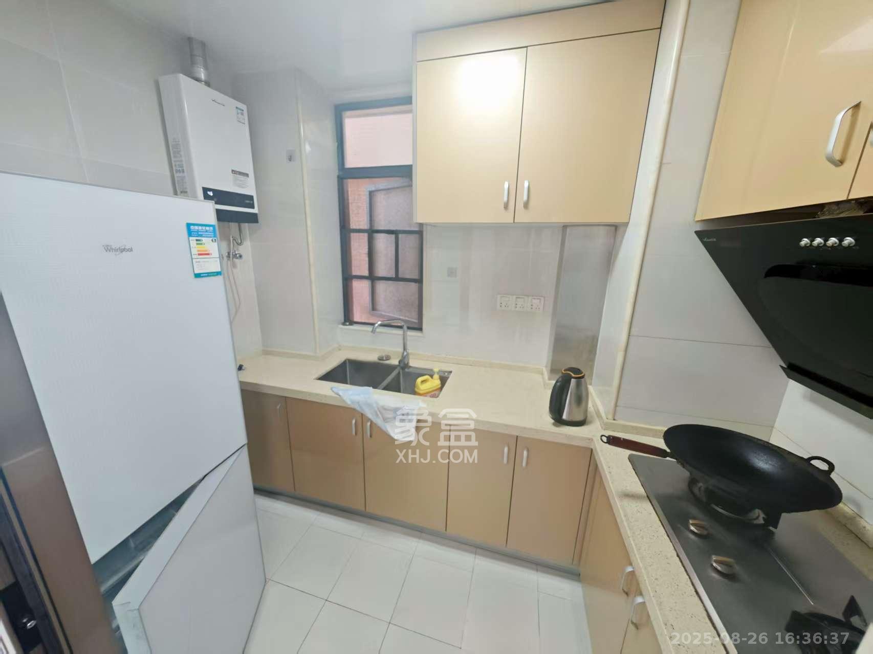 水墨林溪  3室2厅1卫    2300.0元/月 水墨林溪  3室2厅1卫    2300.0元/月室内图