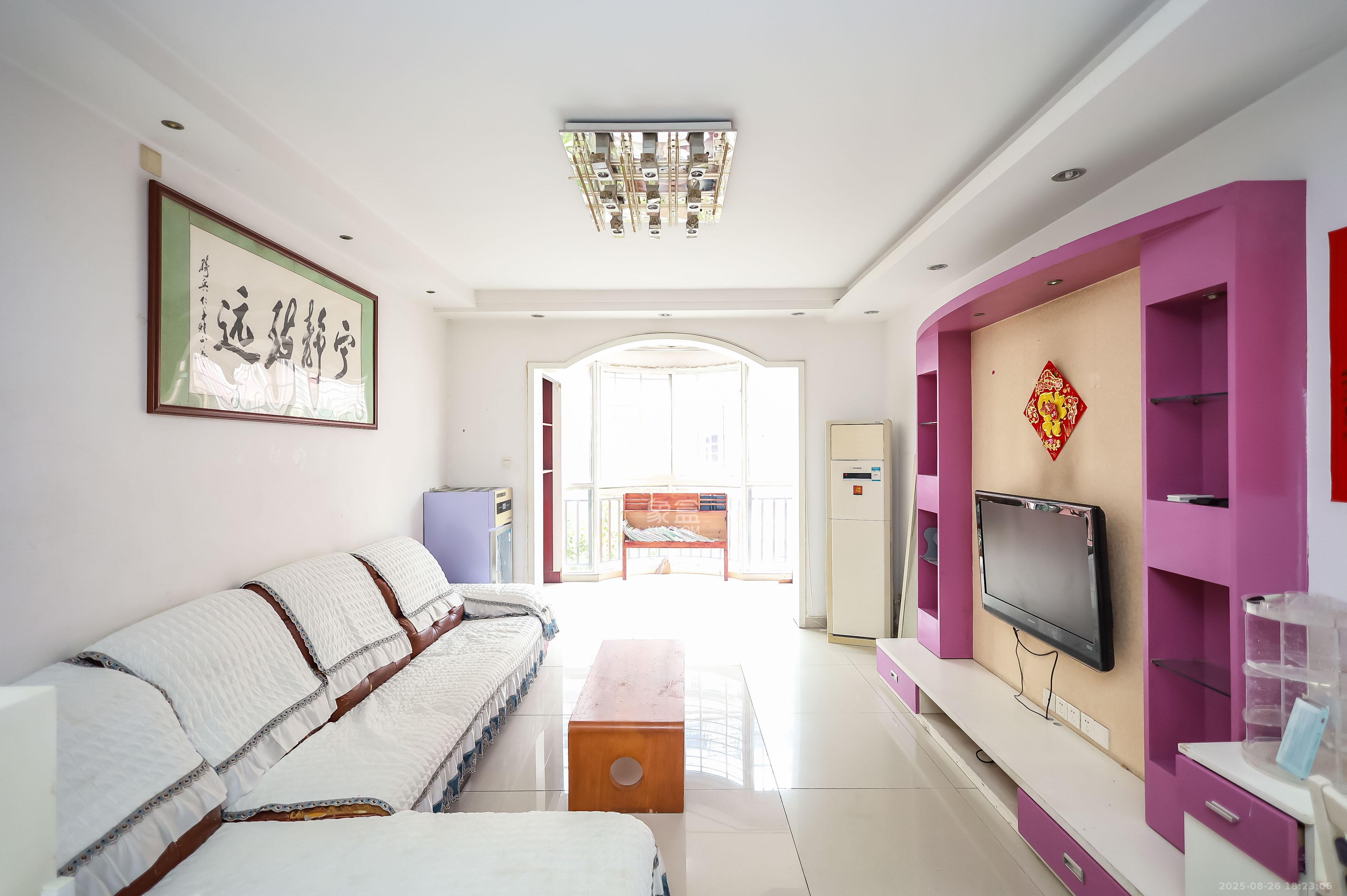 水木兰庭  2室2厅1卫    62.0万客厅