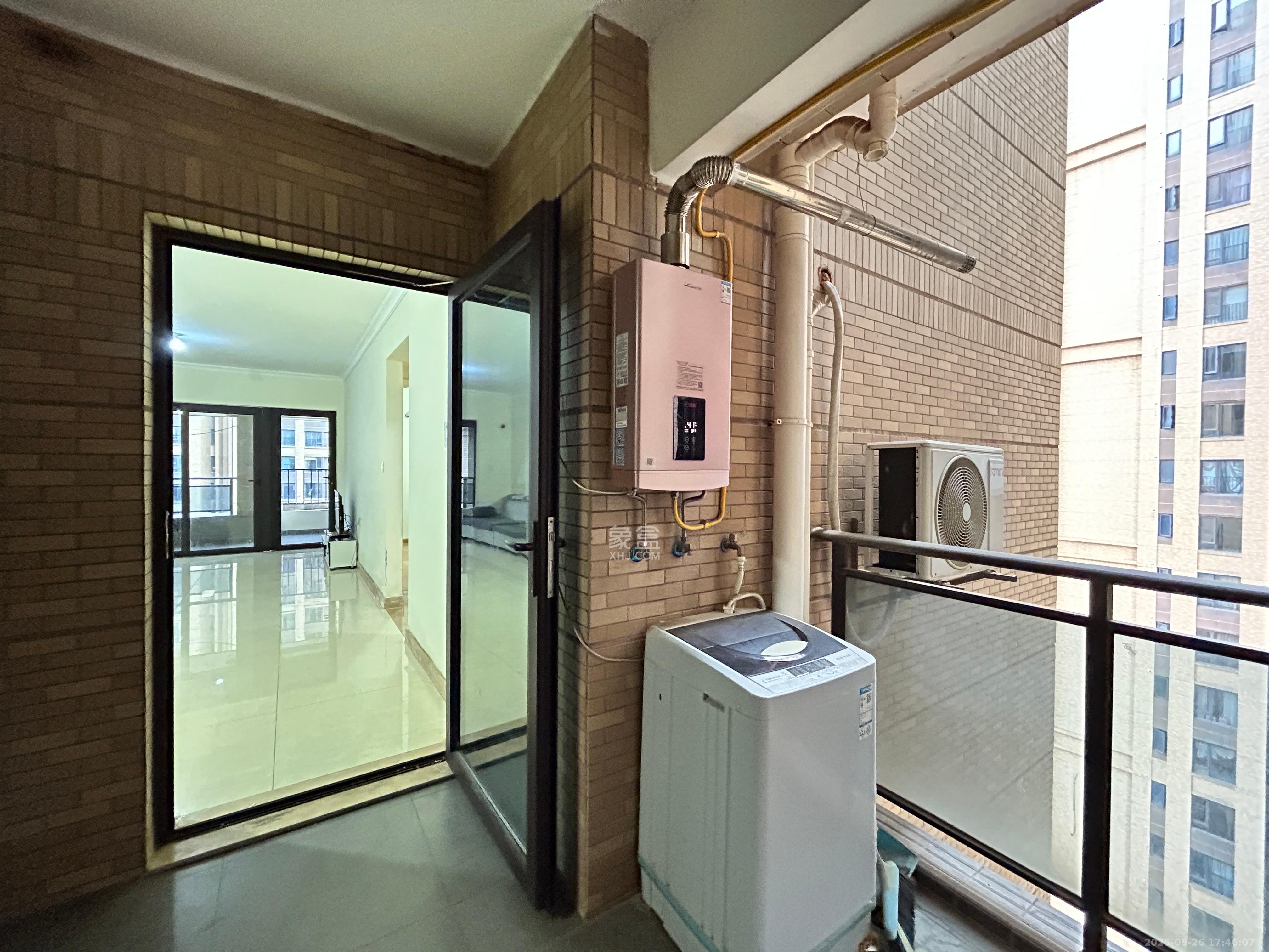 时代倾城一期  2室1厅1卫   2000.00元/月室内图