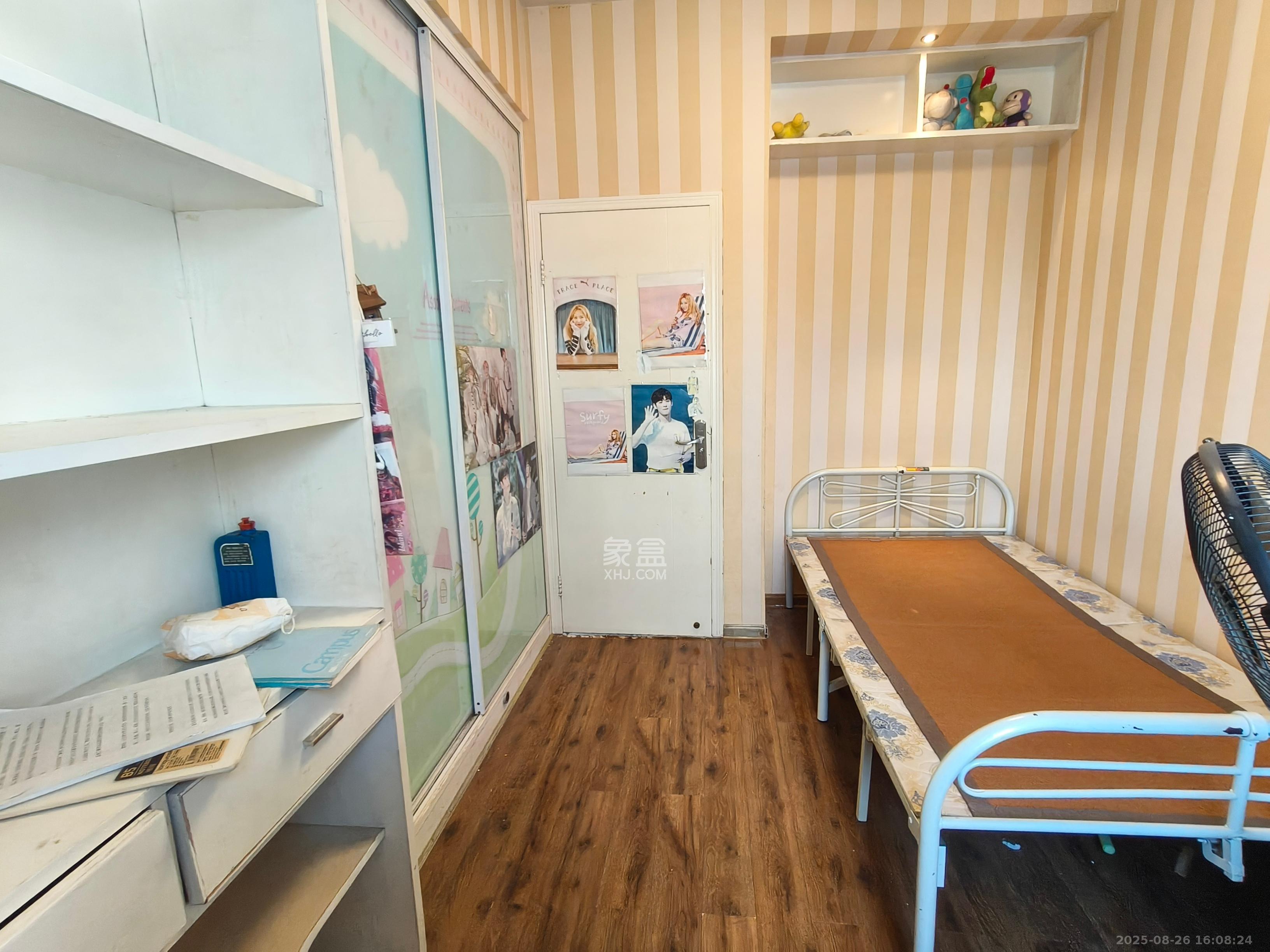 星城映象 3室2厅2卫 2600.0元/月 星城映象 3室2厅2卫 2600.0元/月室内图