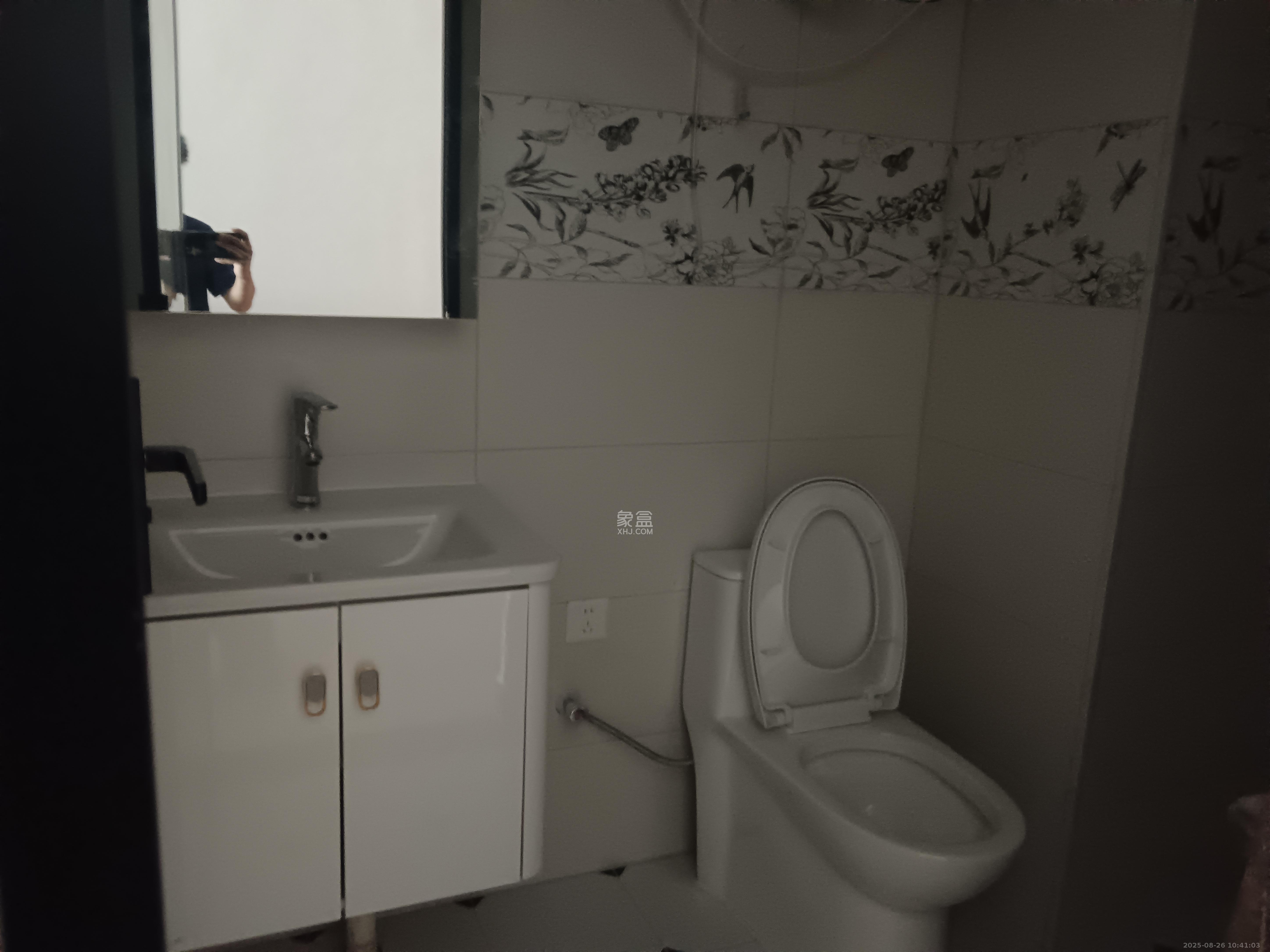 恒大誉府(融誉商业中心) 1室1厅1卫 1400.0元/月 恒大誉府(融誉商业中心) 1室1厅1卫 1400.0元/月室内图