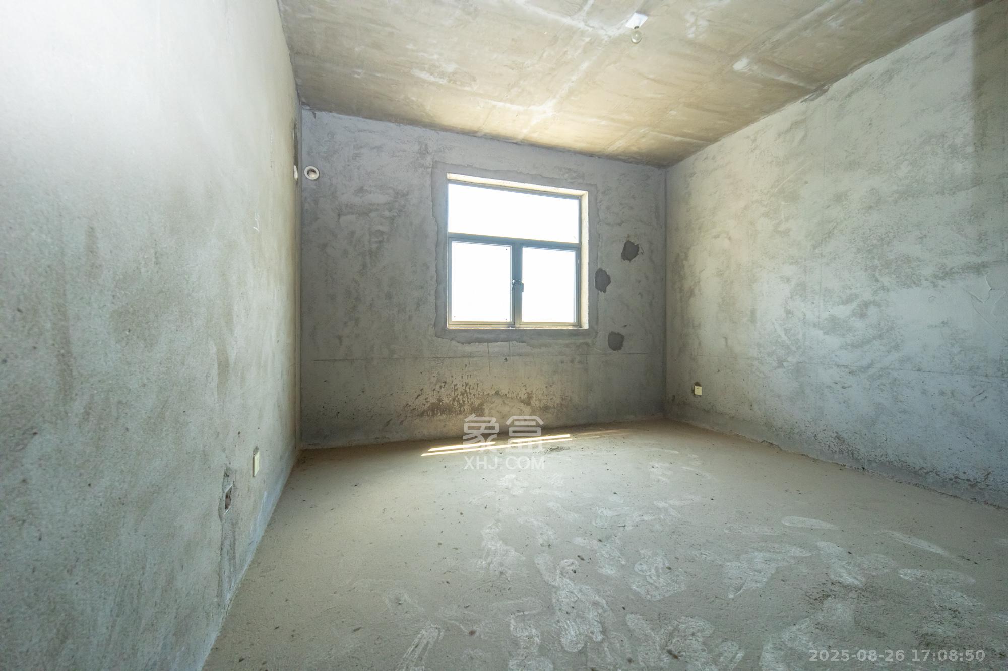 长永佳苑  2室2厅1卫    36.8万 长永佳苑  2室2厅1卫    36.8万卧室