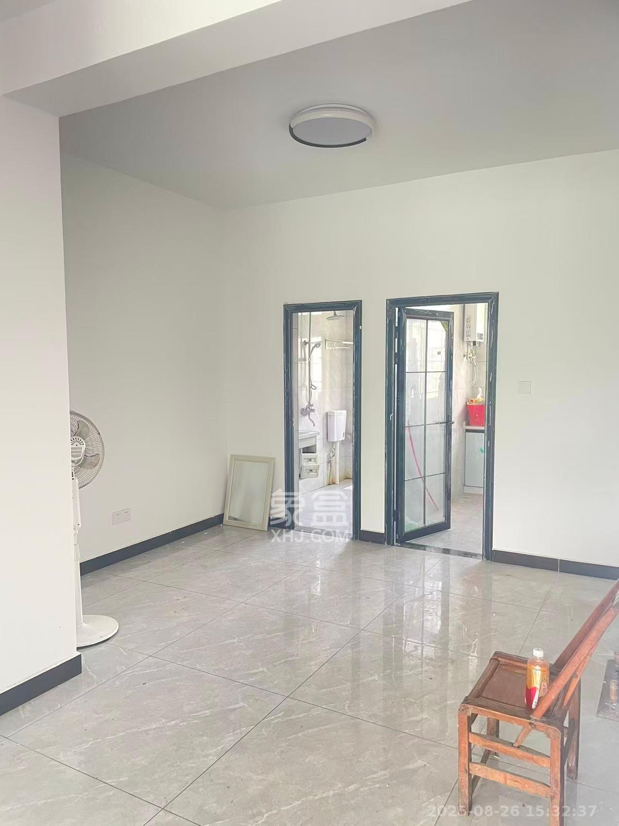 景荣华苑  3室2厅2卫    2300.0元/月 景荣华苑  3室2厅2卫    2300.0元/月室内图