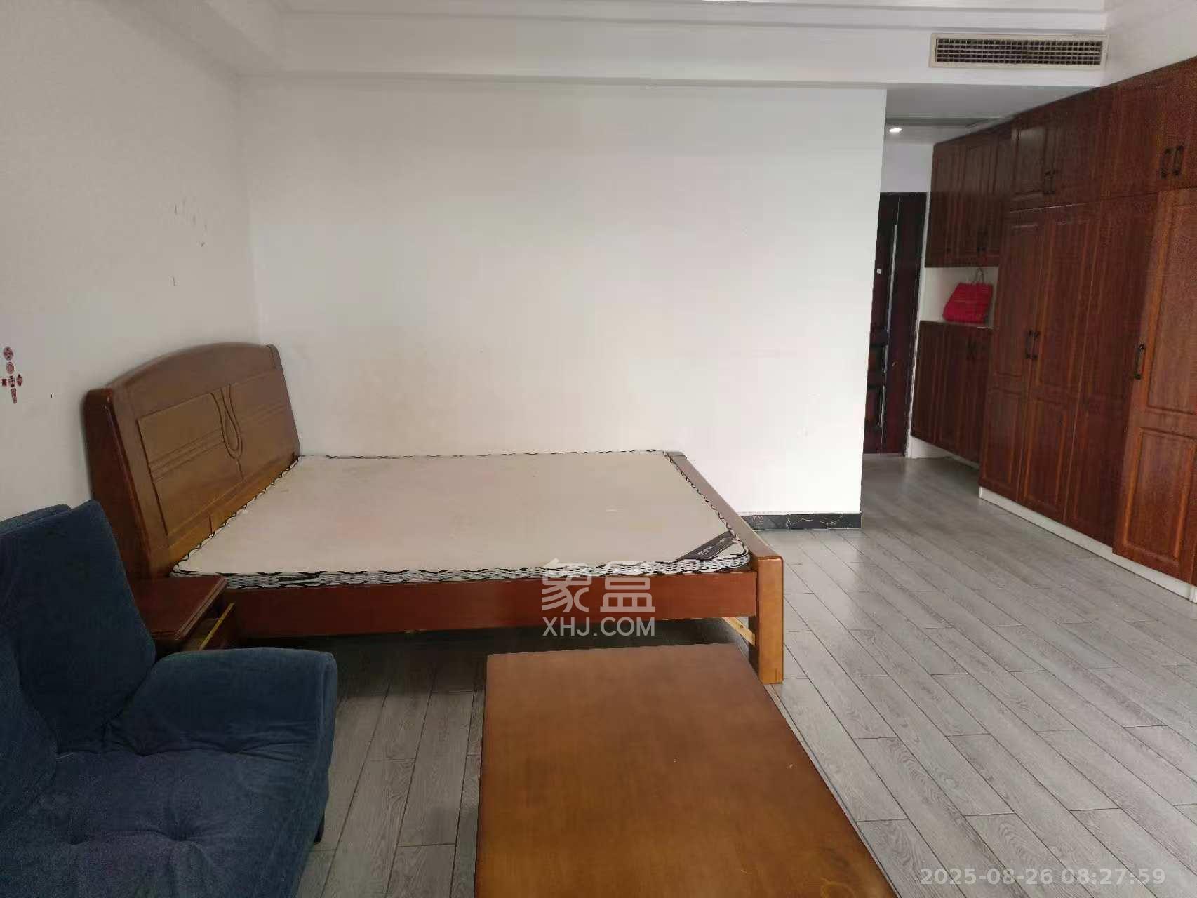 中茂城 1室1厅1卫 1300.0元/月 中茂城 1室1厅1卫 1300.0元/月室内图