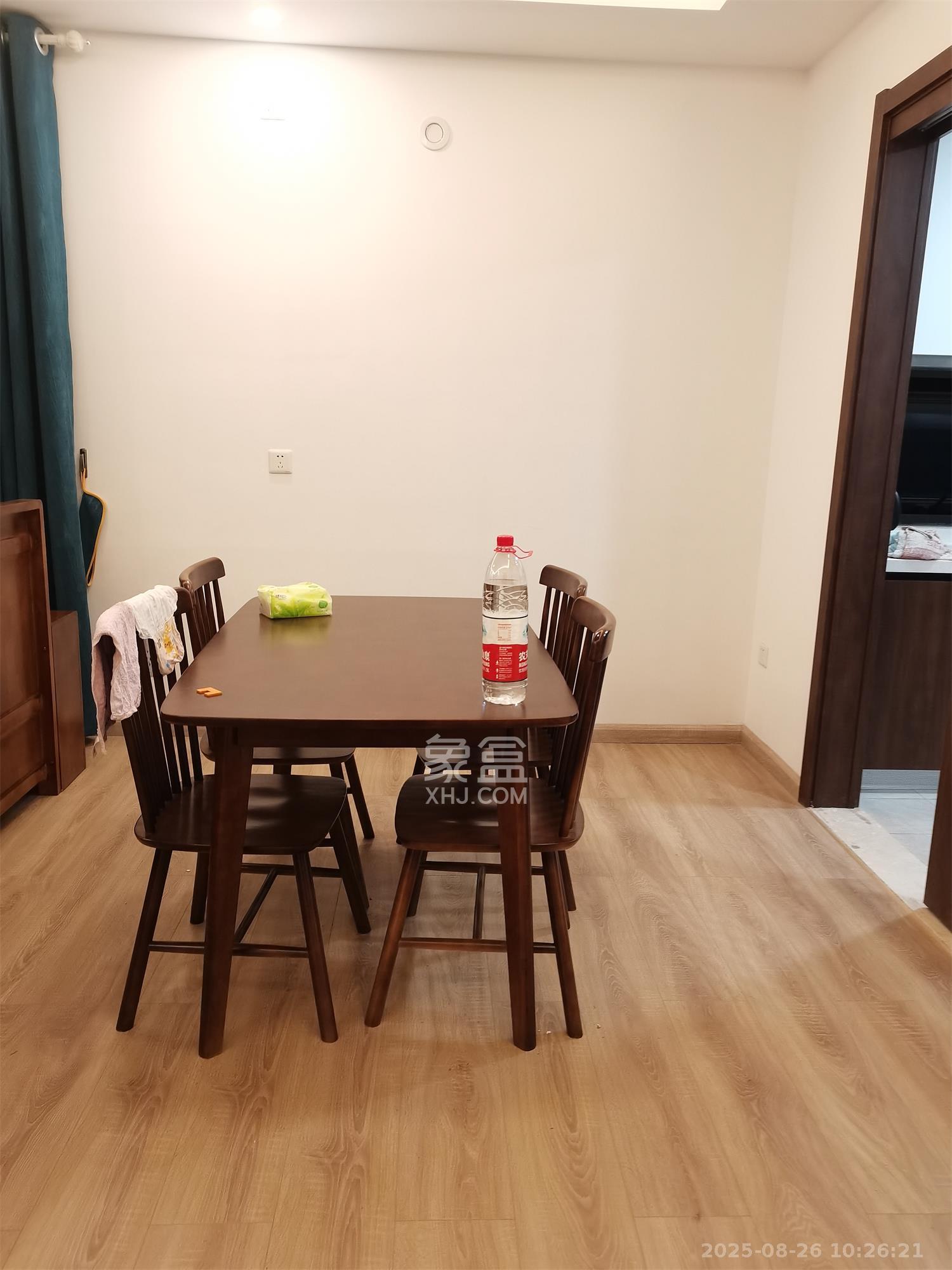 汇金城/嘉华城(二期、三期)  4室2厅2卫    3000.0元/月 汇金城/嘉华城(二期、三期)  4室2厅2卫    3000.0元/月室内图