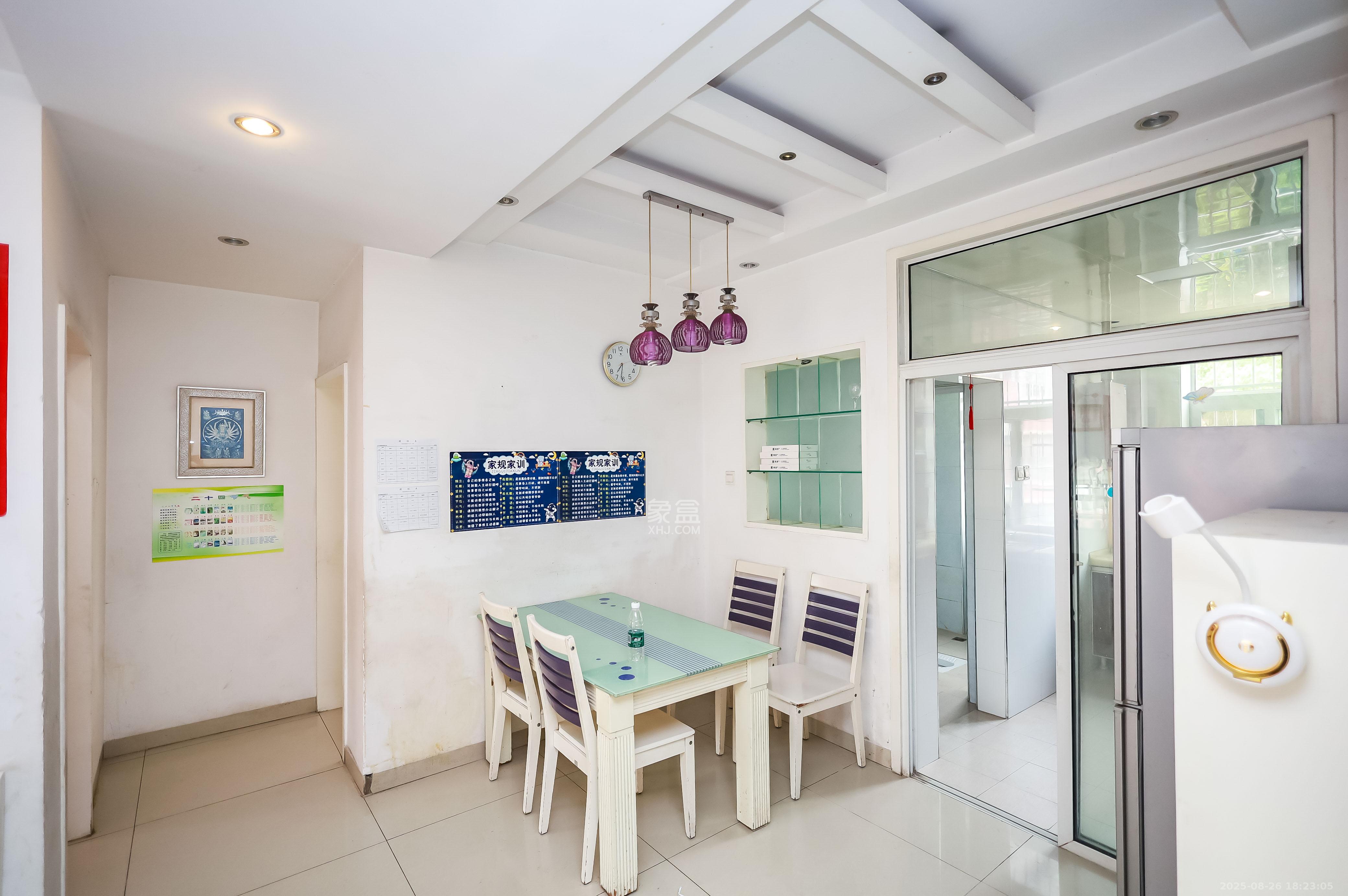 水木兰庭  2室2厅1卫    62.0万客厅