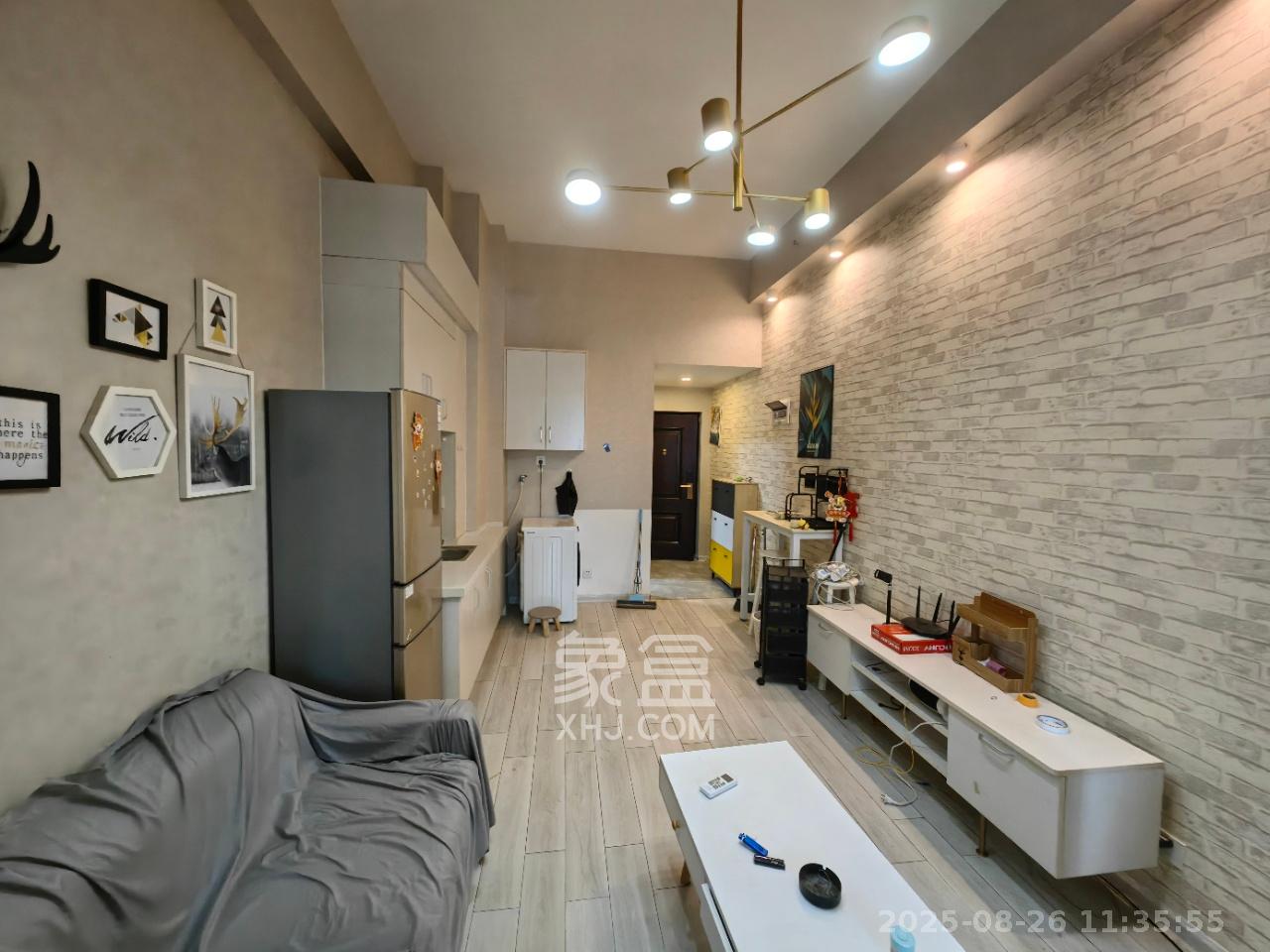 裕天国际商汇中心 1室1厅1卫 1400.0元/月 裕天国际商汇中心 1室1厅1卫 1400.0元/月室内图