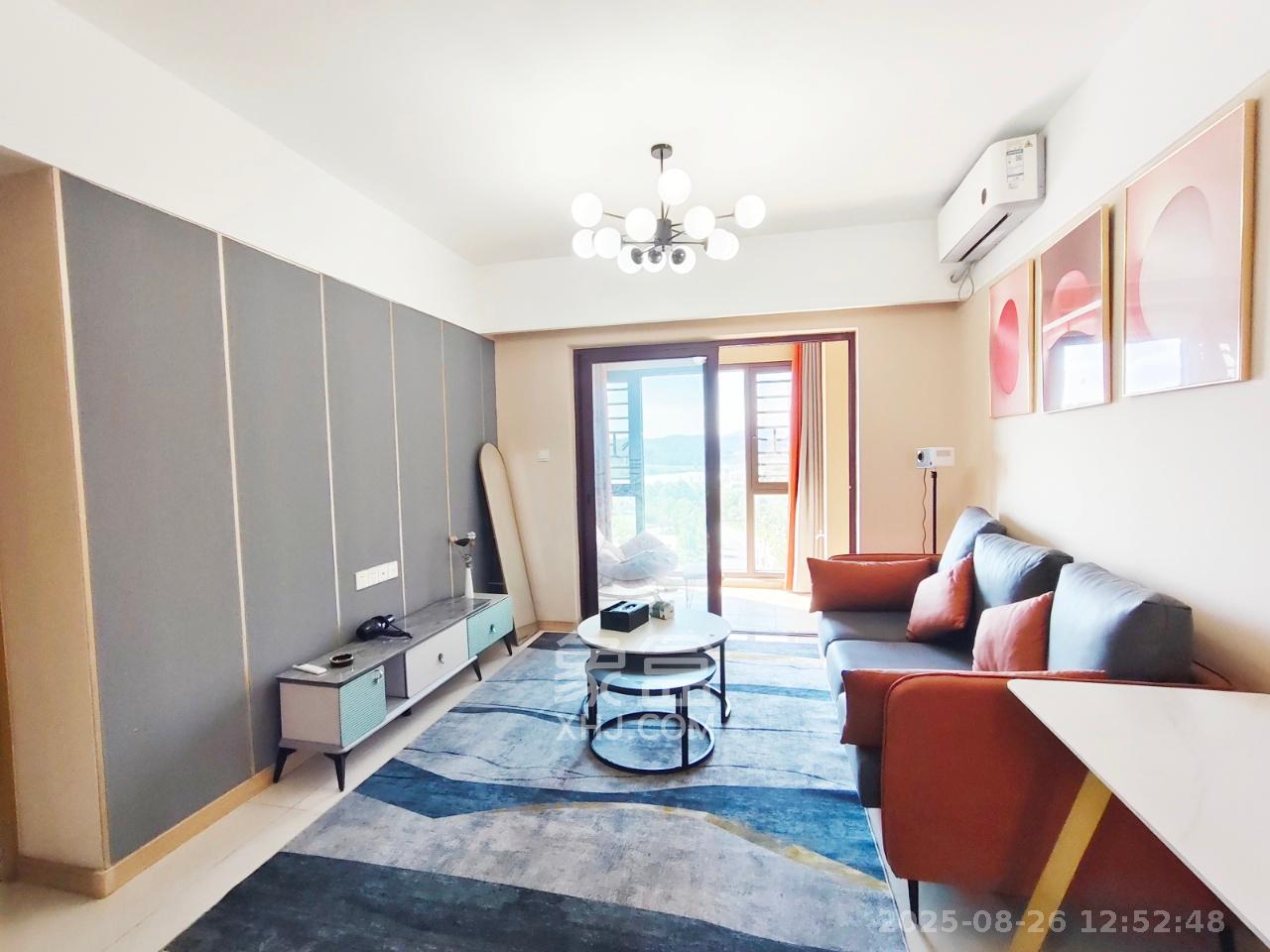 雅居乐依云小镇  2室1厅1卫    45.8万 雅居乐依云小镇  2室1厅1卫    45.8万