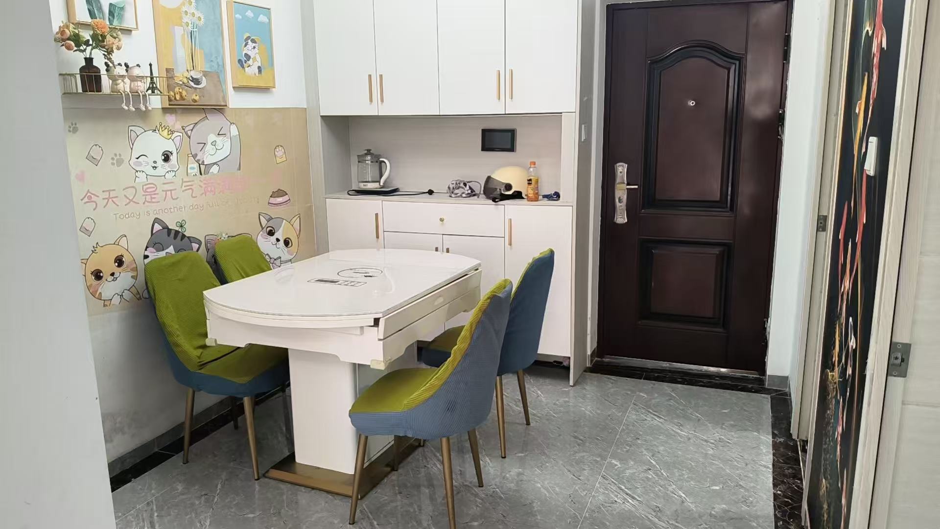 粤泰福嘉花园 2室2厅1卫 100.0万 粤泰福嘉花园 2室2厅1卫 100.0万客厅