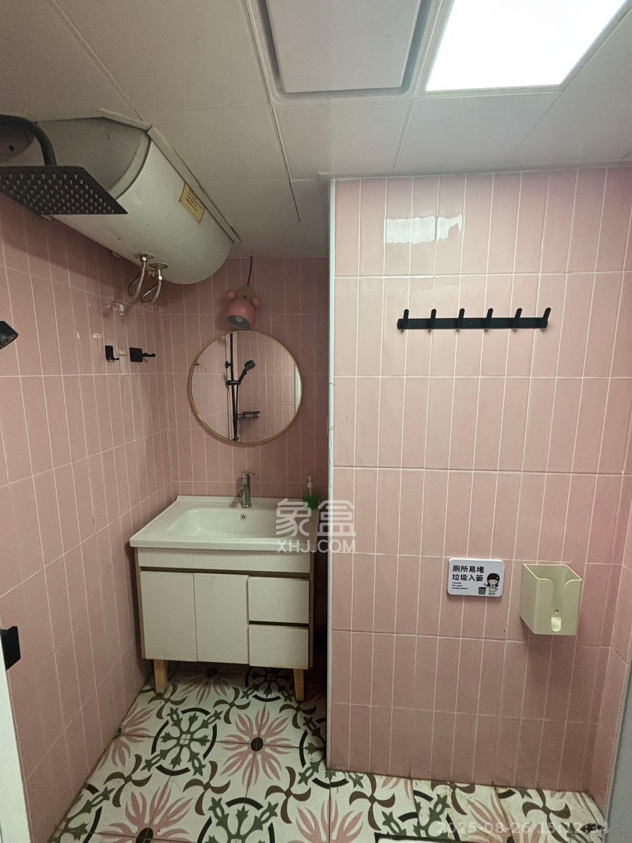 和府 1室1厅1卫 1500.0元/月 和府 1室1厅1卫 1500.0元/月室内图