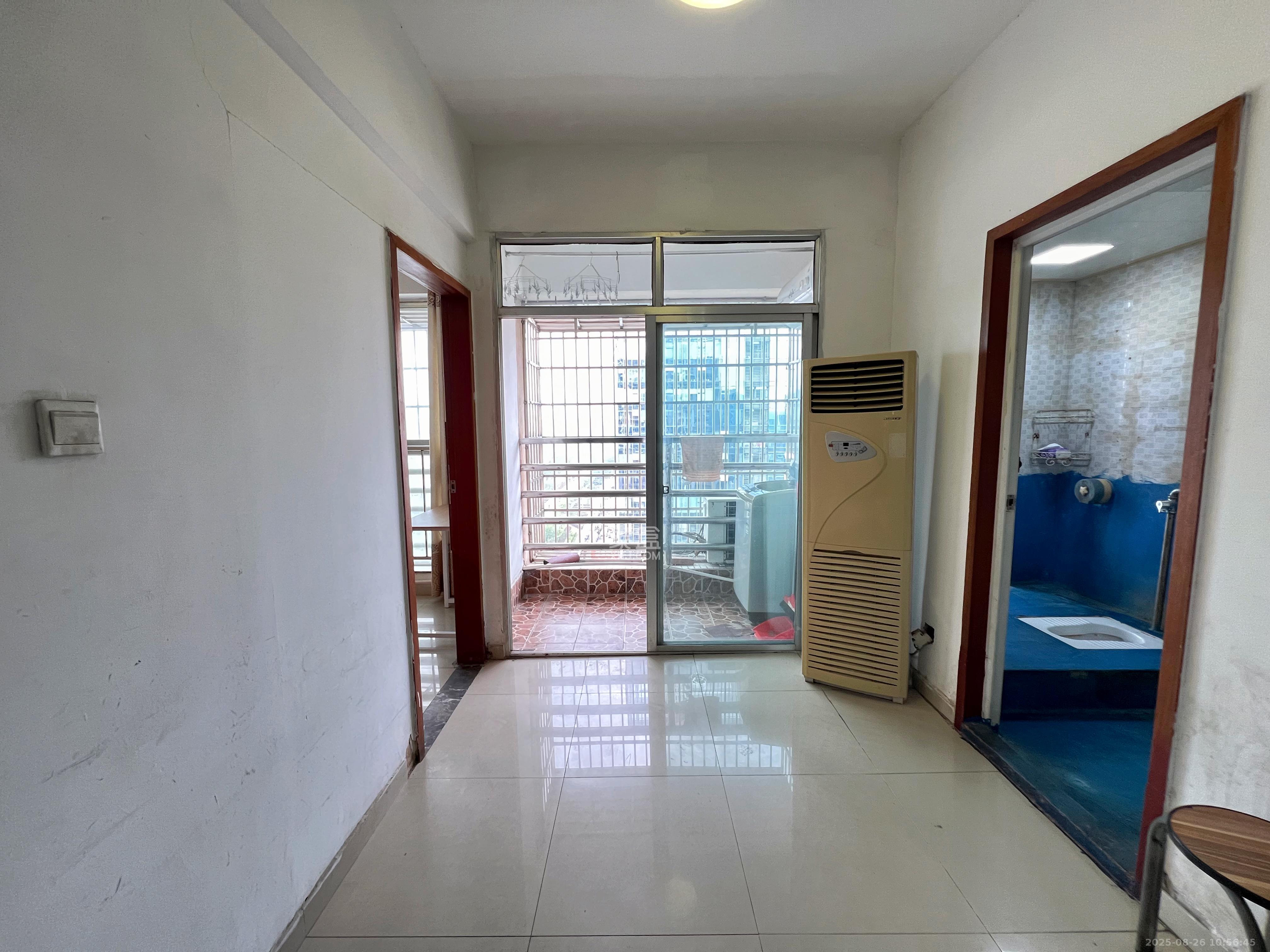 华菱新城地标  2室2厅1卫    1600.0元/月 华菱新城地标  2室2厅1卫    1600.0元/月室内图