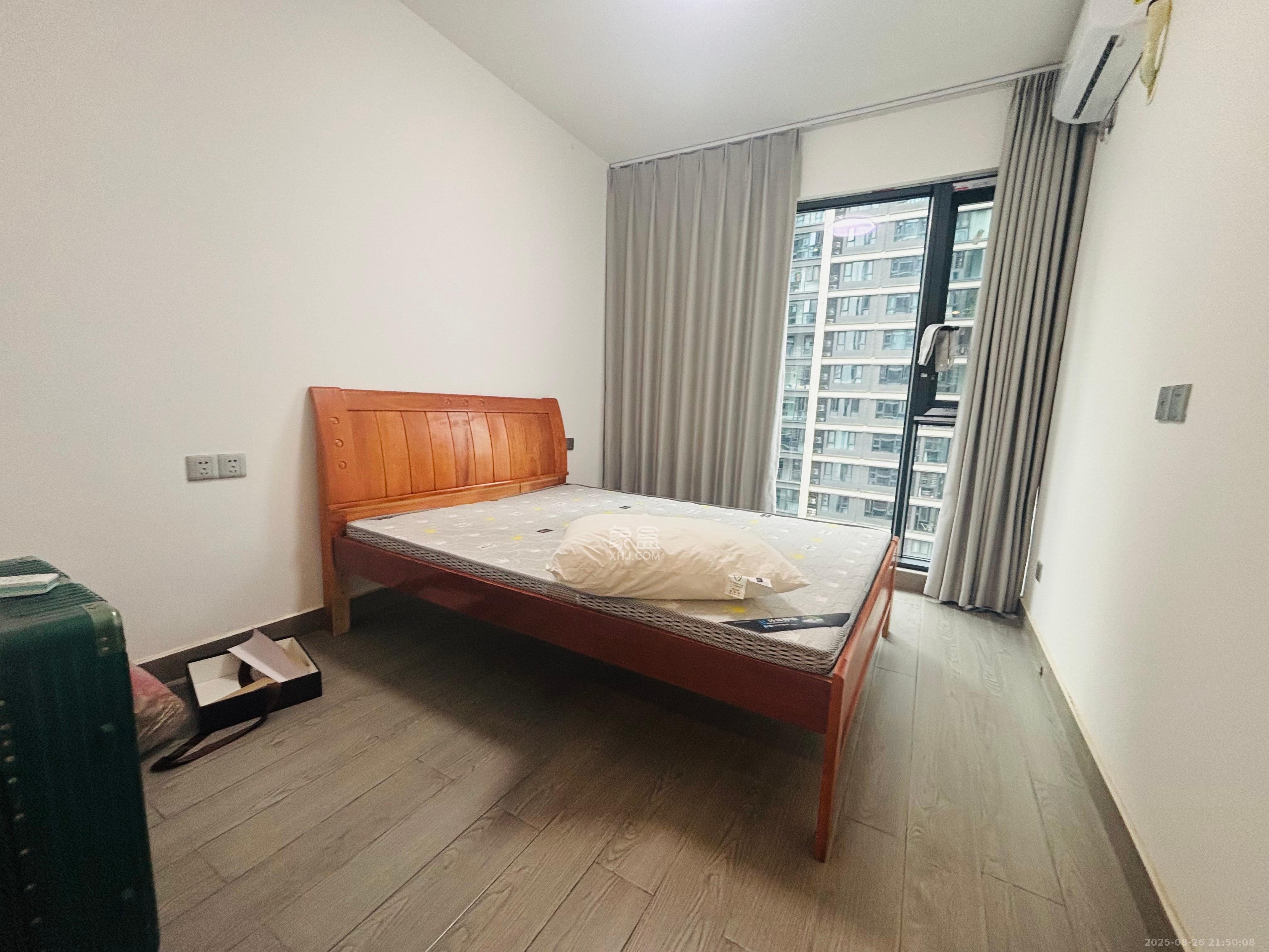 中海阅溪府  1室0厅0卫    3300.0元/月 中海阅溪府  1室0厅0卫    3300.0元/月