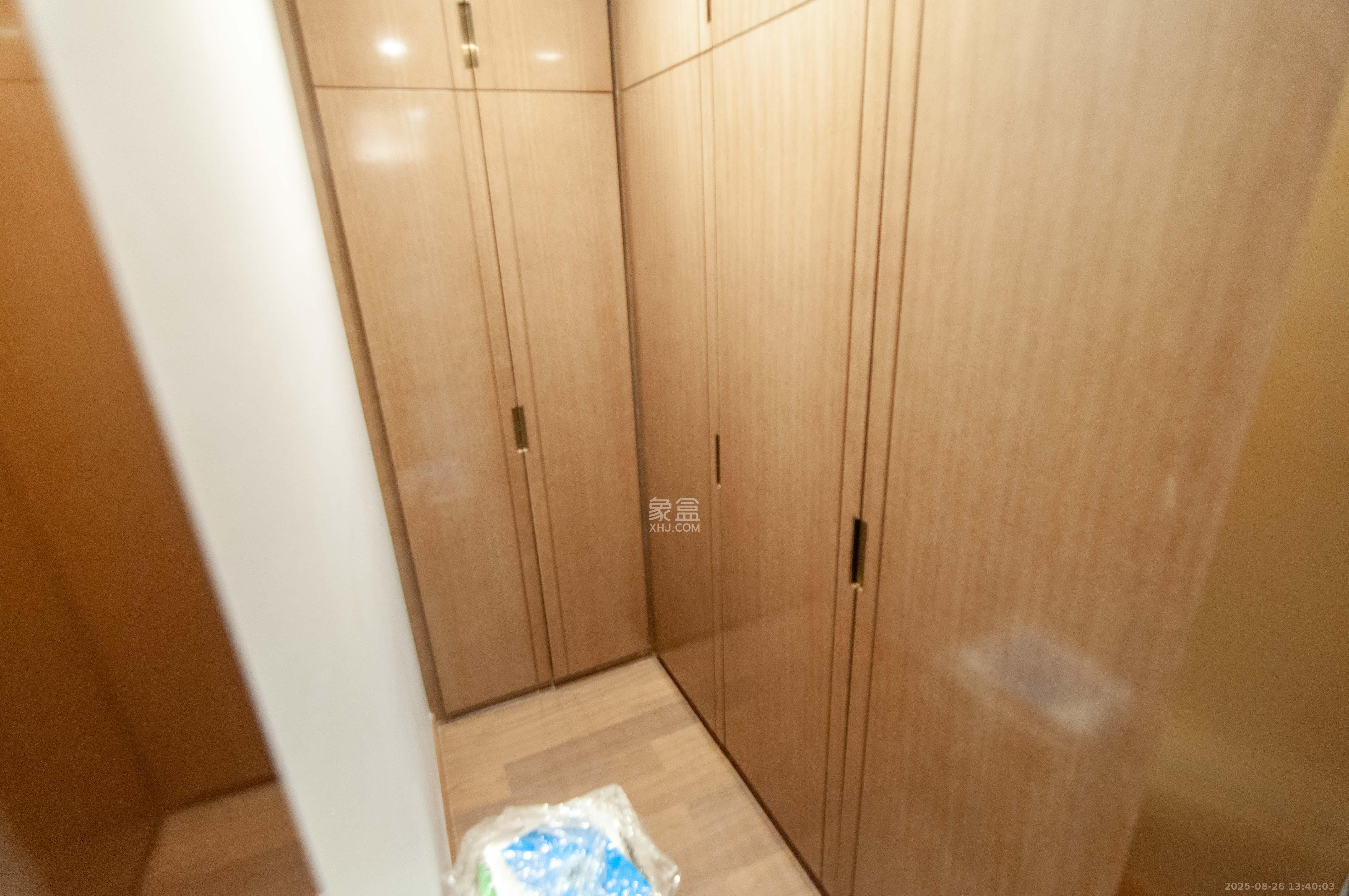 梅溪湖金茂湾  4室2厅2卫    235.0万 梅溪湖金茂湾  4室2厅2卫    235.0万其他