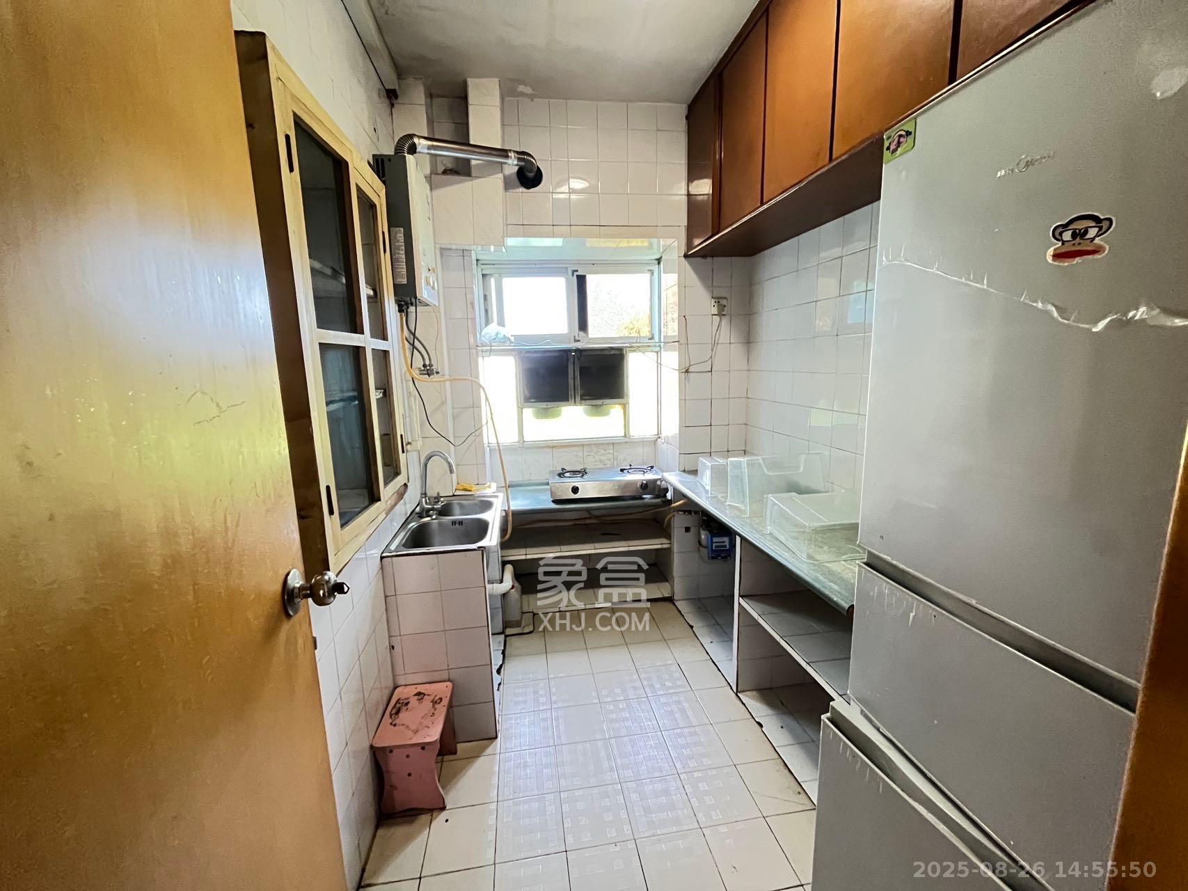 荷花园市直教师村(长沙市教育局直属教师二村) 3室2厅1卫 2000.0元/月 荷花园市直教师村(长沙市教育局直属教师二村) 3室2厅1卫 2000.0元/月室内图