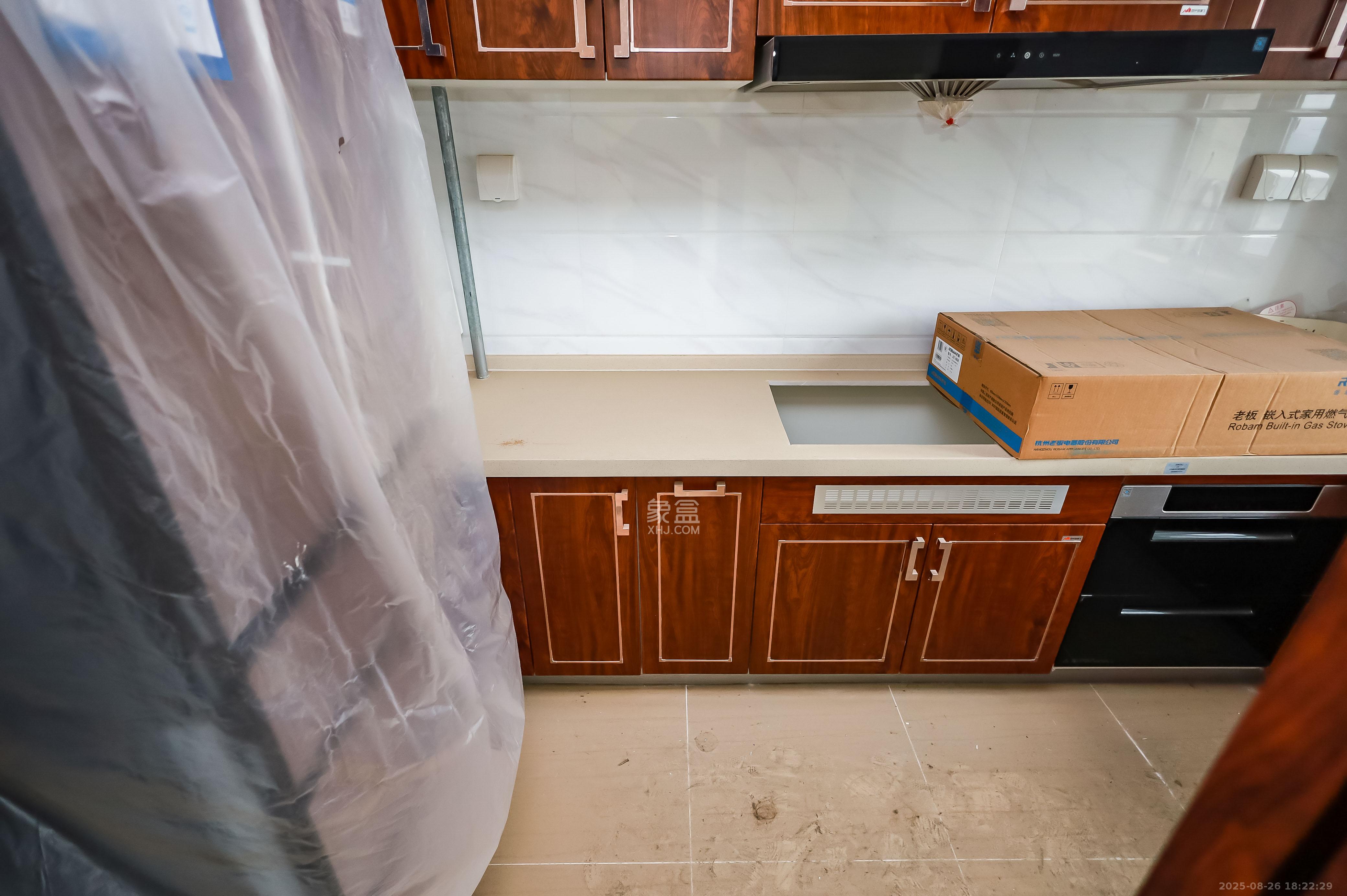 碧桂园荟隽棠  4室2厅2卫    126.0万厨房