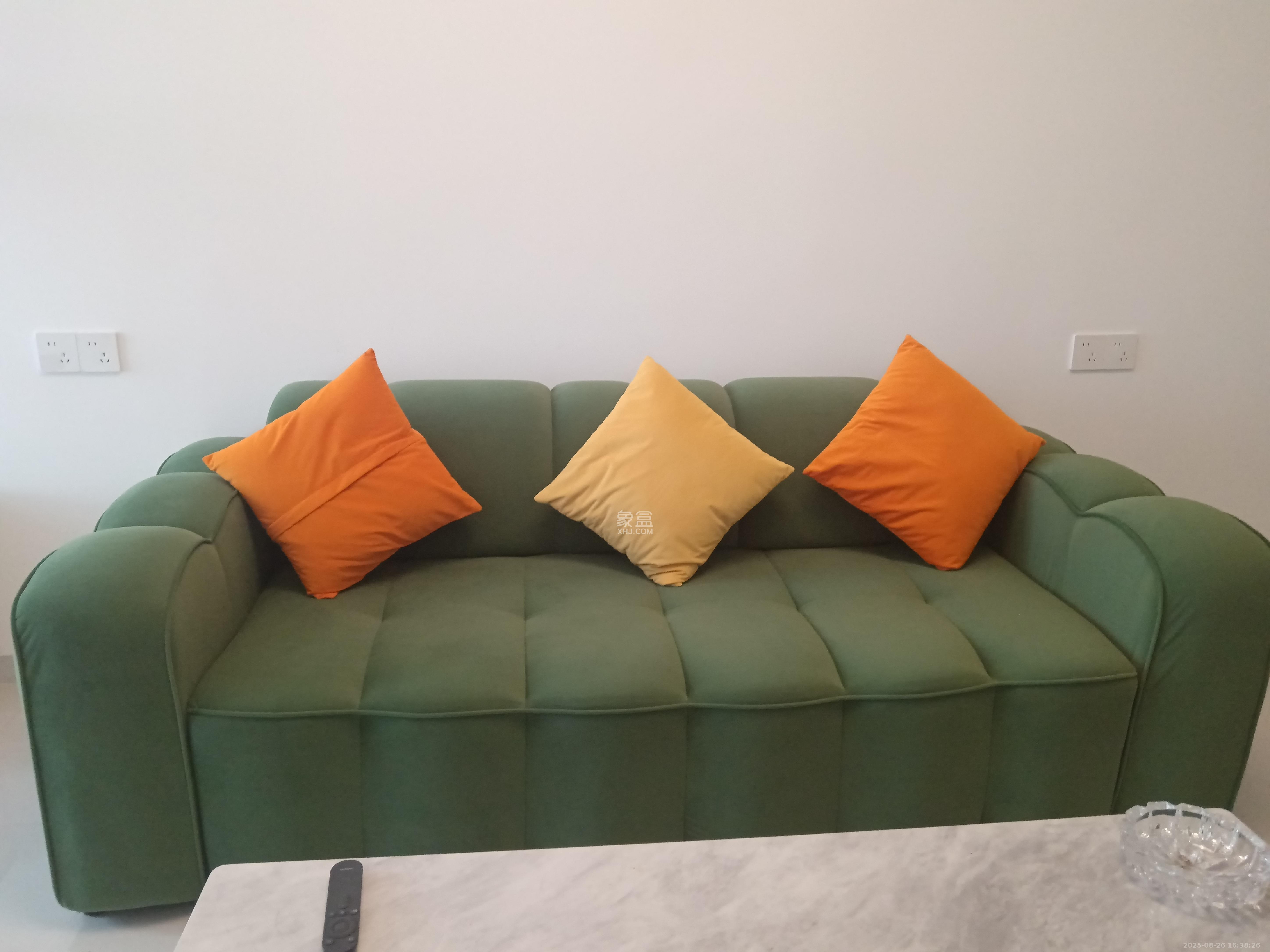 恒大誉府(融誉商业中心) 1室1厅1卫 1650.0元/月 恒大誉府(融誉商业中心) 1室1厅1卫 1650.0元/月室内图