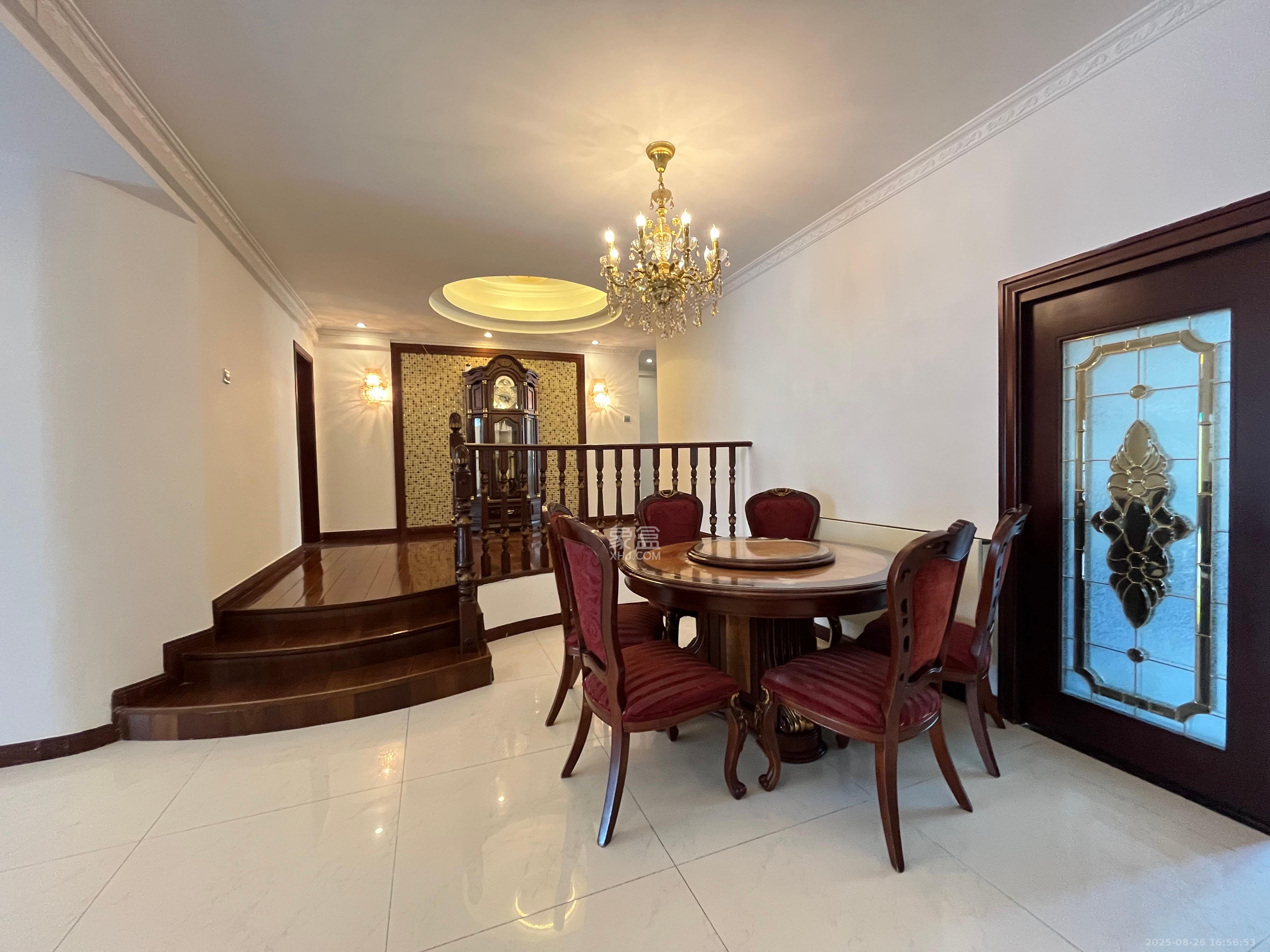 左岸春天  4室2厅2卫    3200.0元/月 左岸春天  4室2厅2卫    3200.0元/月室内图