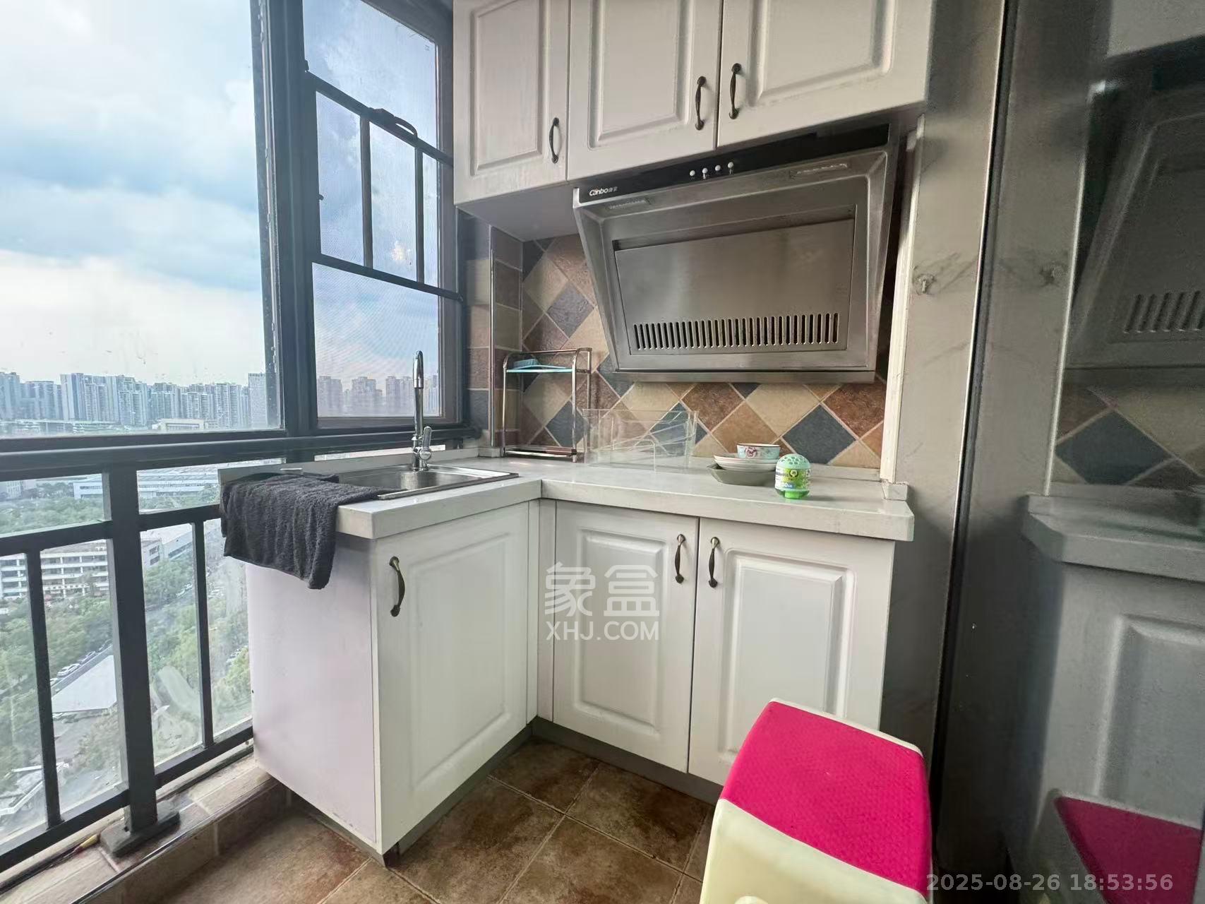 保利麓谷林语I区 1室1厅1卫 1500.0元/月 保利麓谷林语I区 1室1厅1卫 1500.0元/月室内图