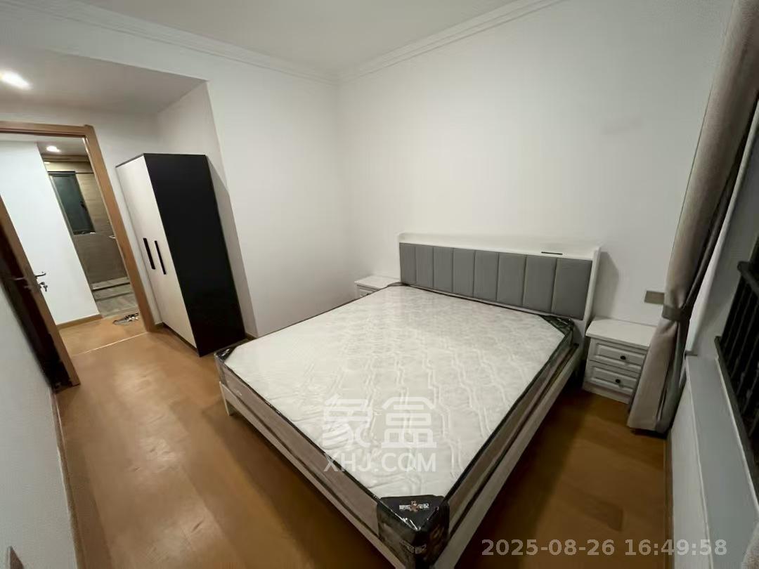 阳光城尚东湾青柠园  3室2厅1卫    2500.0元/月室内图