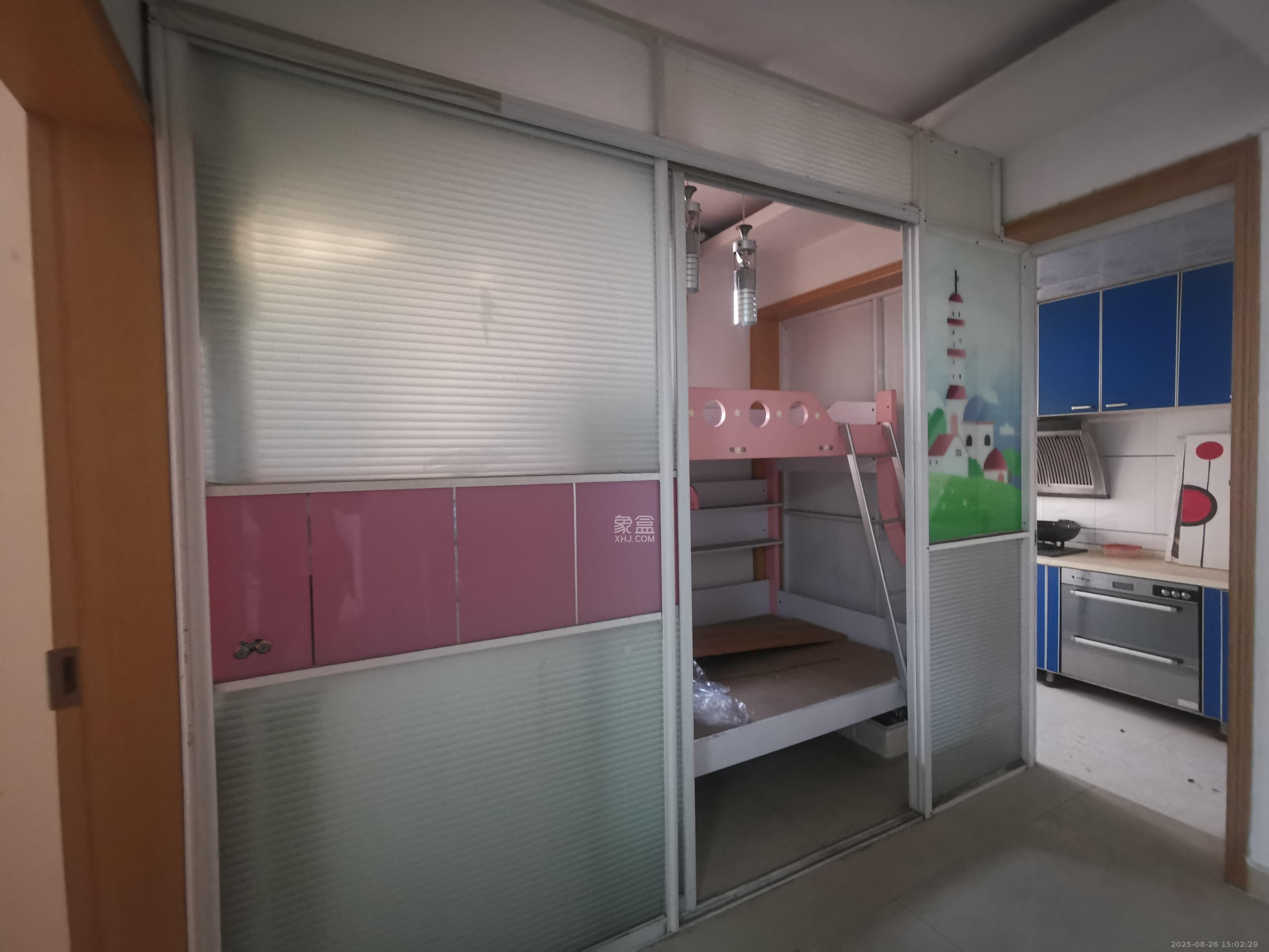 星城雅郡 3室2厅2卫 1600.0元/月 星城雅郡 3室2厅2卫 1600.0元/月室内图