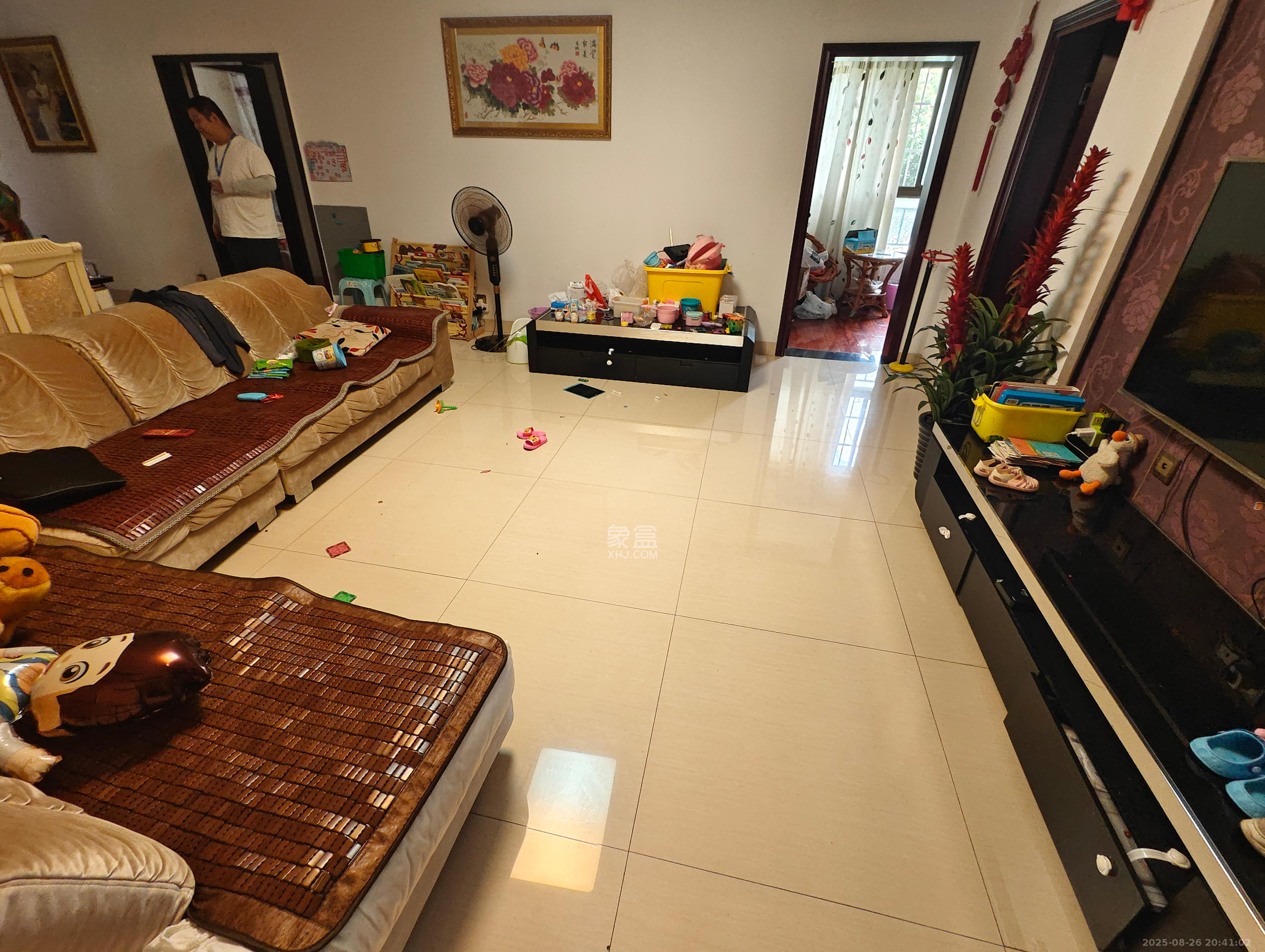 米兰春天  4室2厅2卫    2500.0元/月 米兰春天  4室2厅2卫    2500.0元/月室内图