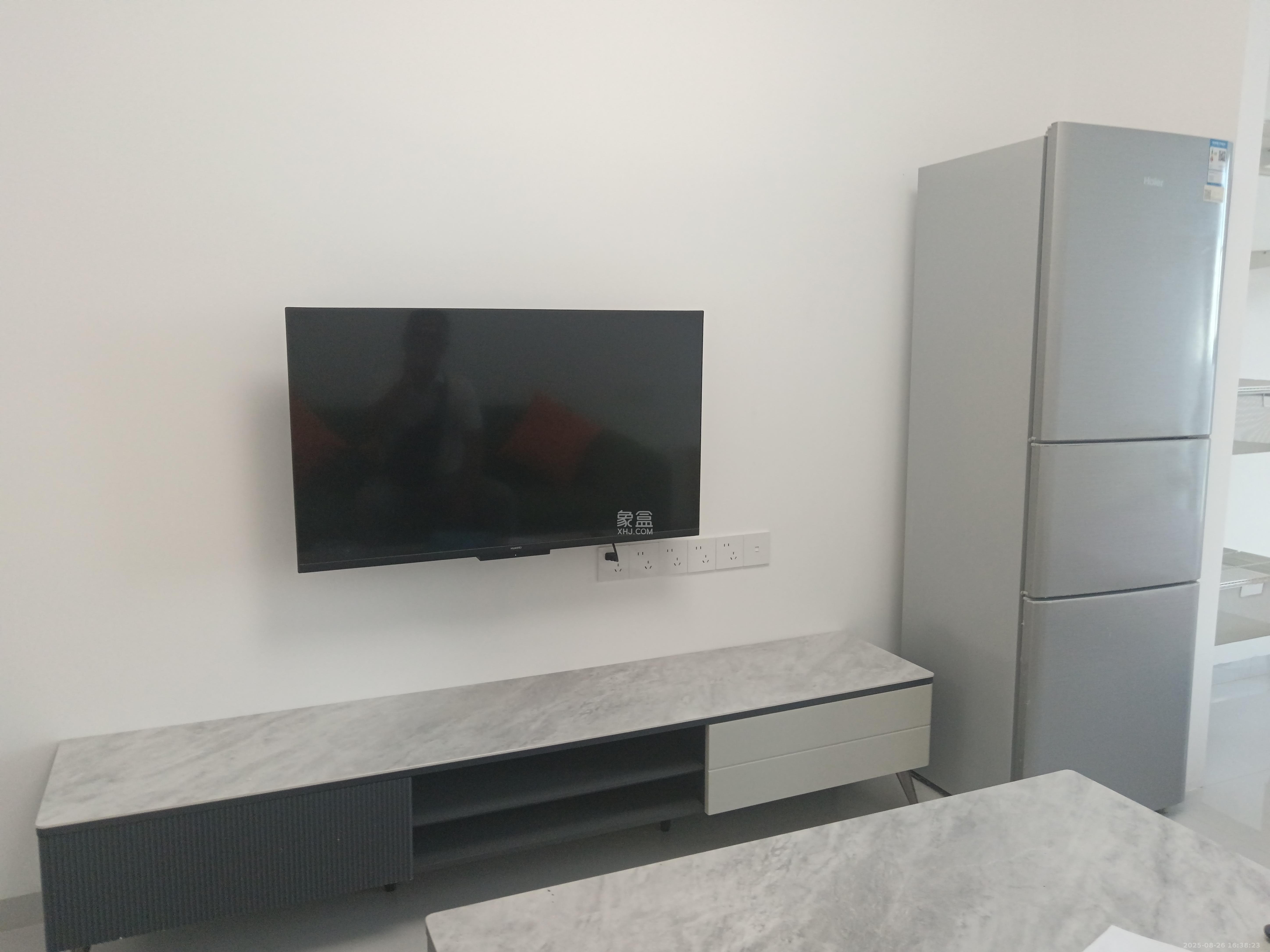 恒大誉府(融誉商业中心) 1室1厅1卫 1650.0元/月 恒大誉府(融誉商业中心) 1室1厅1卫 1650.0元/月室内图