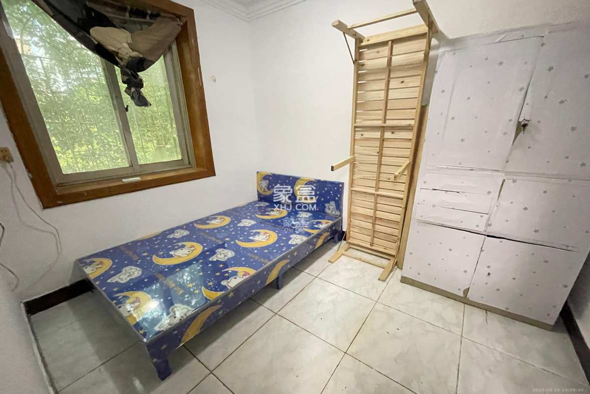 红旗区一片 3室1厅1卫 1800.0元/月 红旗区一片 3室1厅1卫 1800.0元/月室内图