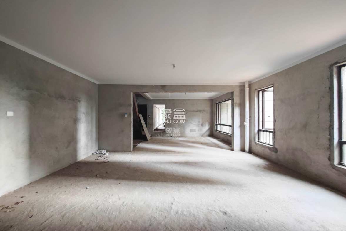 保利城(中航城国际社区、郡原美村) 5室2厅5卫 530.0万 保利城(中航城国际社区、郡原美村) 5室2厅5卫 530.0万其他