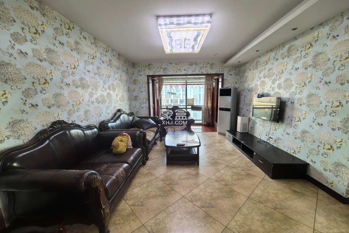 中信城市广场(中信新城一期) 2室2厅1卫 2000.0元/月 中信城市广场(中信新城一期) 2室2厅1卫 2000.0元/月室内图