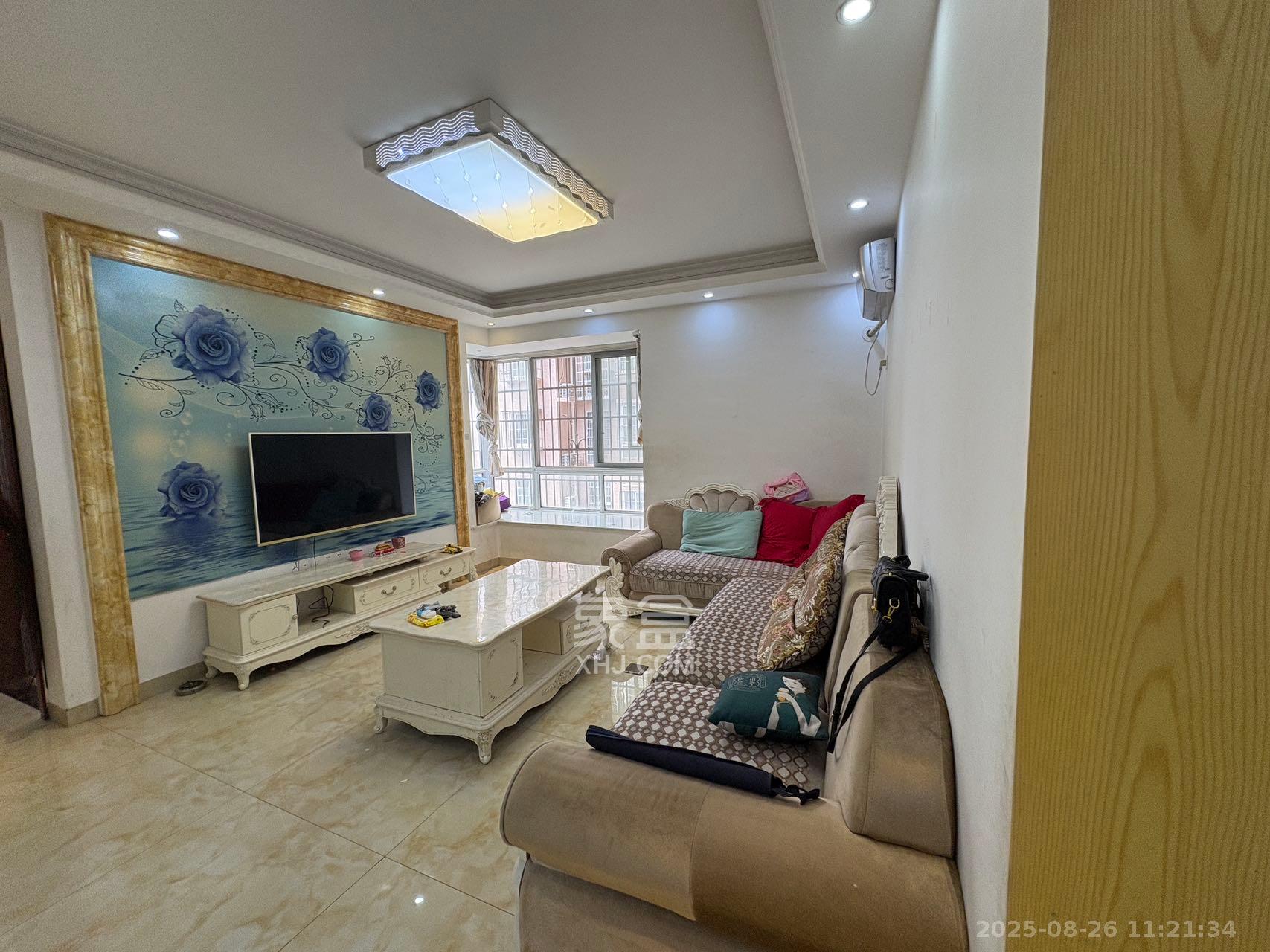 泊林晶城  3室2厅1卫    2200.0元/月室内图