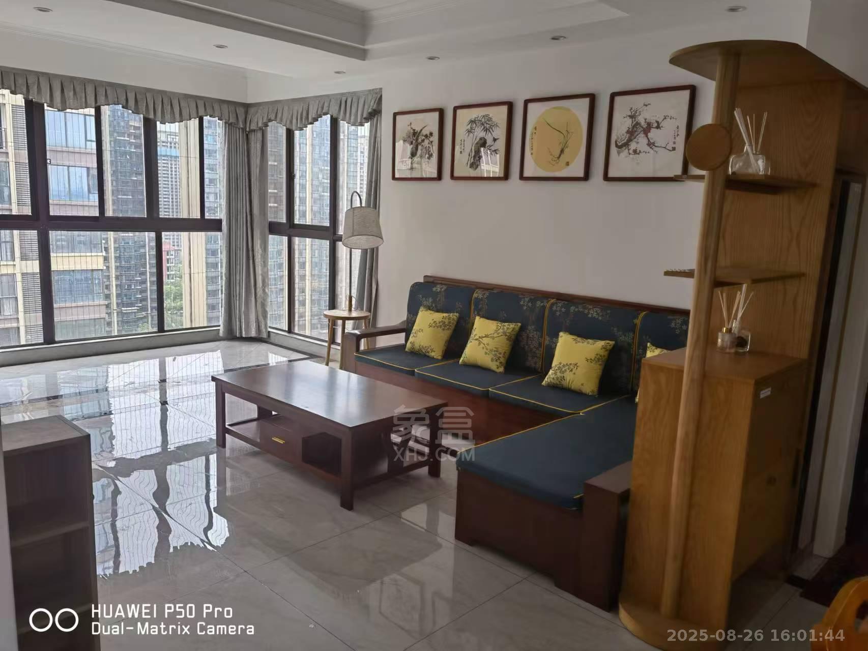 金轮翡翠名园 3室2厅1卫 1600.0元/月 金轮翡翠名园 3室2厅1卫 1600.0元/月室内图