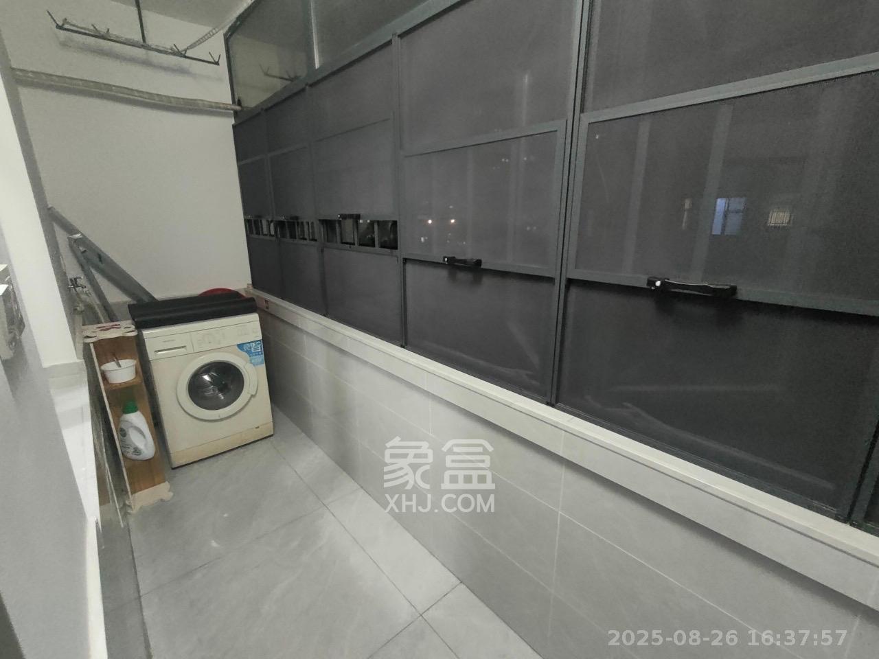 火星五片  2室1厅1卫    1600.0元/月室内图